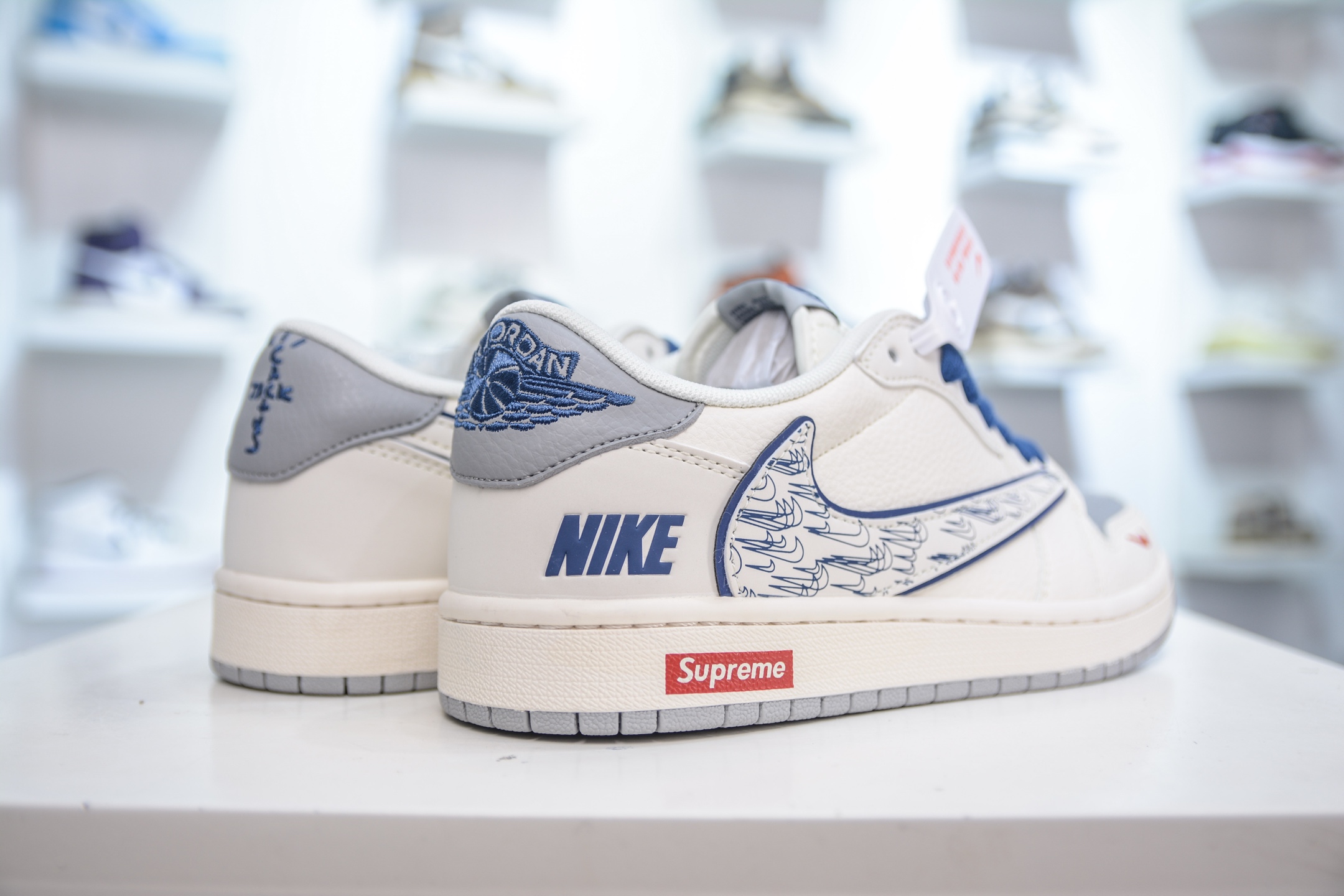TS x Air Jordan x Supreme AJ1 Low 倒钩低帮联名SUP-白灰多重勾  XS7089-597