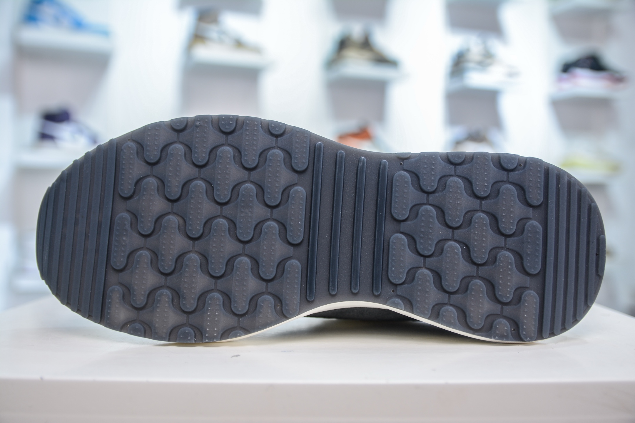 ECCO爱步男鞋夏季新款时尚运动鞋 潮流拼接华夫鞋健步鞋 复古跑鞋老爹鞋-莆田鞋,莆田鞋货源,高仿鞋,高仿鞋货源,安福档口,莆田高仿鞋,莆田鞋批发,高仿鞋批发,莆田高仿运动鞋,高仿运动鞋,莆田运动鞋 ECCO爱步男鞋夏季新款时尚运动鞋 潮流拼接华夫鞋健步鞋 复古跑鞋老爹鞋