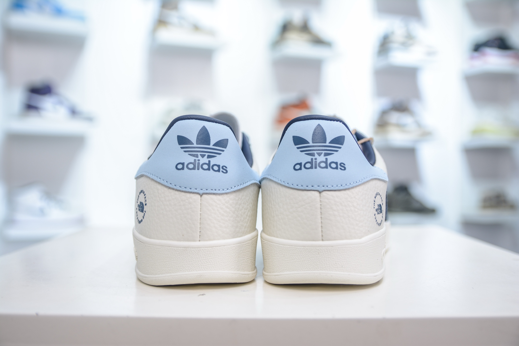 adidas Originals Gazelle INdoor x The North Face 三叶草休闲防滑耐磨低帮板鞋鞋 DD6609-莆田鞋,莆田鞋货源,高仿鞋,高仿鞋货源,安福档口,莆田高仿鞋,莆田鞋批发,高仿鞋批发,莆田高仿运动鞋,高仿运动鞋,莆田运动鞋 adidas Originals Gazelle INdoor x The North Face 三叶草休闲防滑耐磨低帮板鞋鞋 DD6609