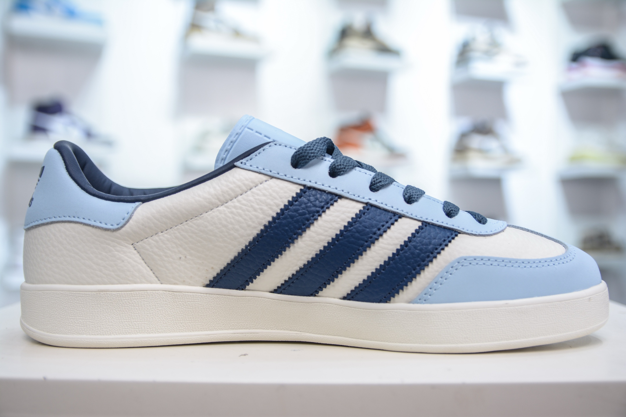 adidas Originals Gazelle INdoor x The North Face 三叶草休闲防滑耐磨低帮板鞋鞋 DD6609-莆田鞋,莆田鞋货源,高仿鞋,高仿鞋货源,安福档口,莆田高仿鞋,莆田鞋批发,高仿鞋批发,莆田高仿运动鞋,高仿运动鞋,莆田运动鞋 adidas Originals Gazelle INdoor x The North Face 三叶草休闲防滑耐磨低帮板鞋鞋 DD6609