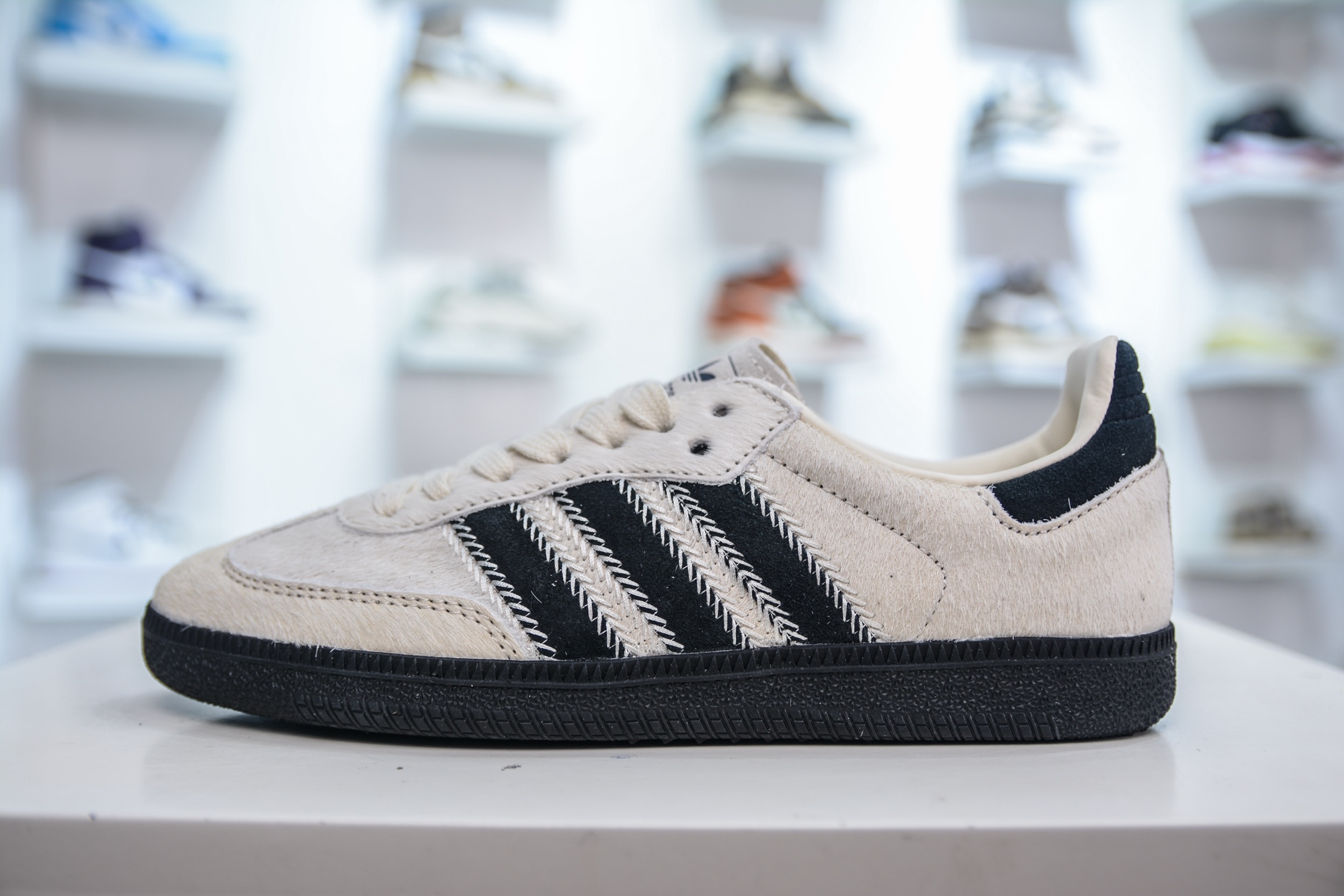 AD Original Samba OG 复古经典轻便板鞋-莆田鞋,莆田鞋货源,高仿鞋,高仿鞋货源,安福档口,莆田高仿鞋,莆田鞋批发,高仿鞋批发,莆田高仿运动鞋,高仿运动鞋,莆田运动鞋 AD Original Samba OG 复古经典轻便板鞋