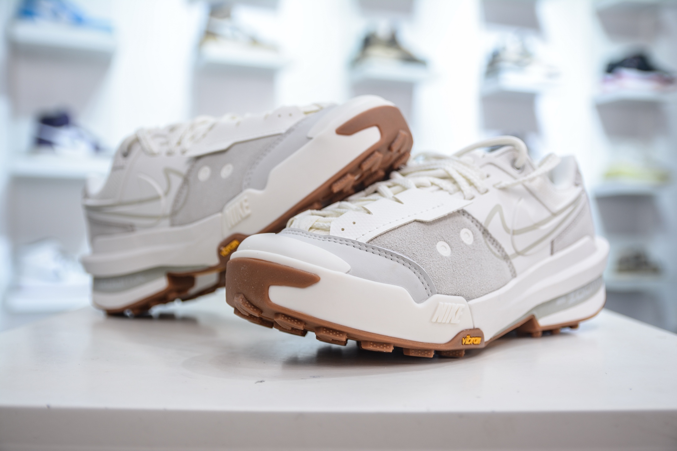 X版 Sacai x Nike Zegamadome SP 联名款 机能风休闲运动鞋  HQ8618-005