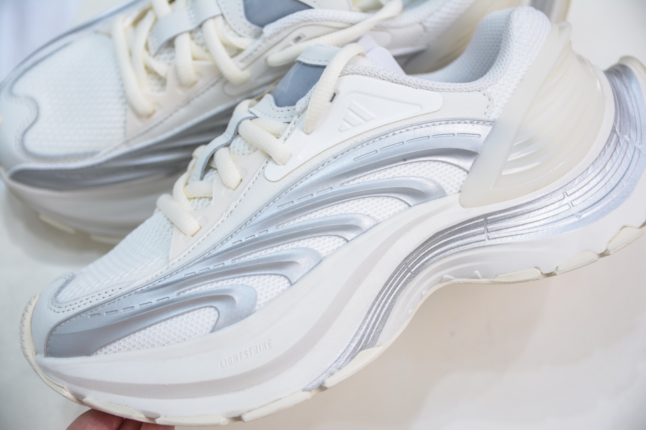 X版 AD XLG MTW系列 舒适百搭防滑耐磨低帮跑步鞋老爹鞋 JR6392-莆田鞋,莆田鞋货源,高仿鞋,高仿鞋货源,安福档口,莆田高仿鞋,莆田鞋批发,高仿鞋批发,莆田高仿运动鞋,高仿运动鞋,莆田运动鞋 X版 AD XLG MTW系列 舒适百搭防滑耐磨低帮跑步鞋老爹鞋 JR6392