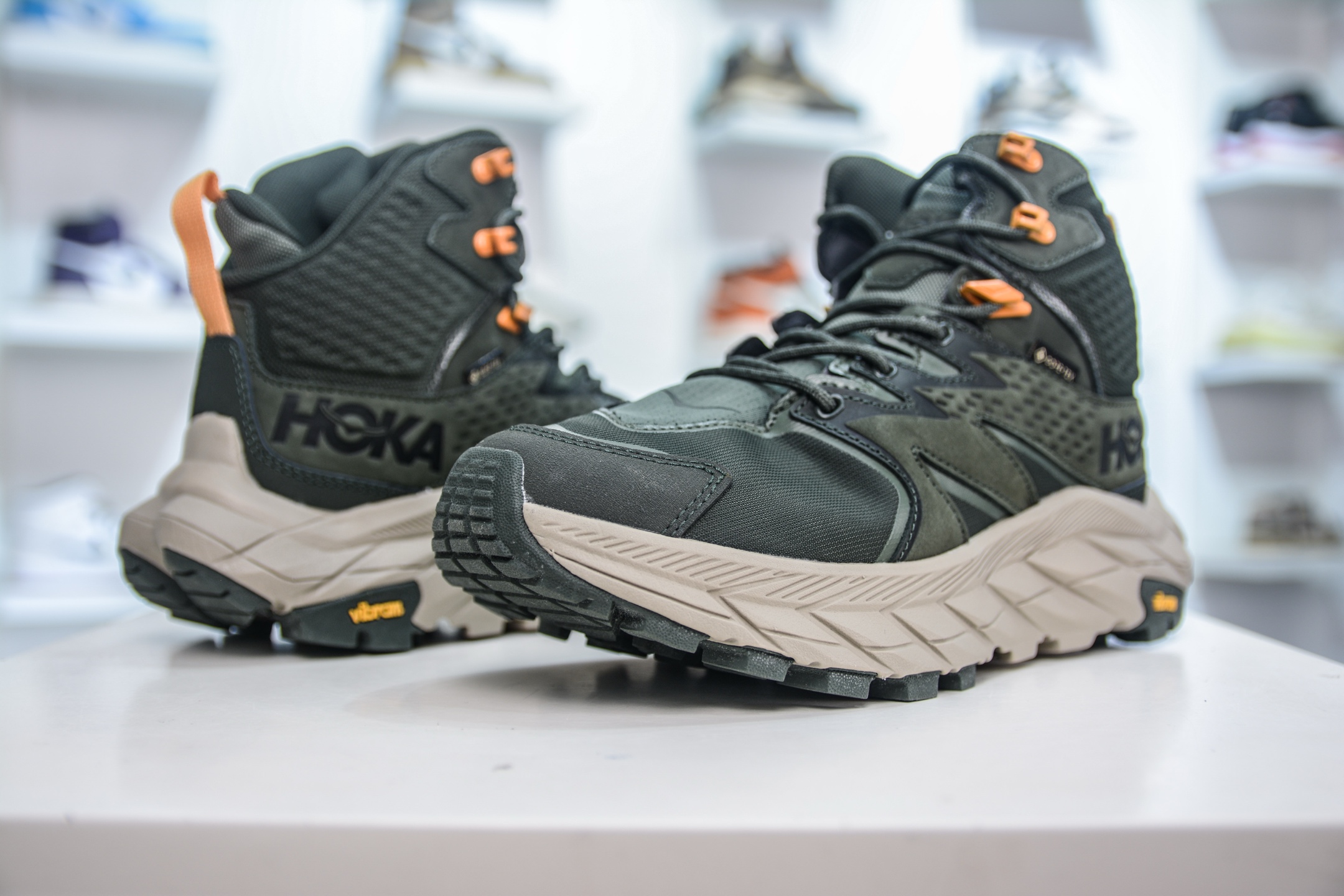 HK纯原 Hoka One One Kaha 2 High GTX Gore-Tex卡哈二代系列高帮厚底轻量户外登山运动鞋 1122018/TRYL-莆田鞋,莆田鞋货源,高仿鞋,高仿鞋货源,安福档口,莆田高仿鞋,莆田鞋批发,高仿鞋批发,莆田高仿运动鞋,高仿运动鞋,莆田运动鞋 HK纯原 Hoka One One Kaha 2 High GTX Gore-Tex卡哈二代系列高帮厚底轻量户外登山运动鞋 1122018/TRYL