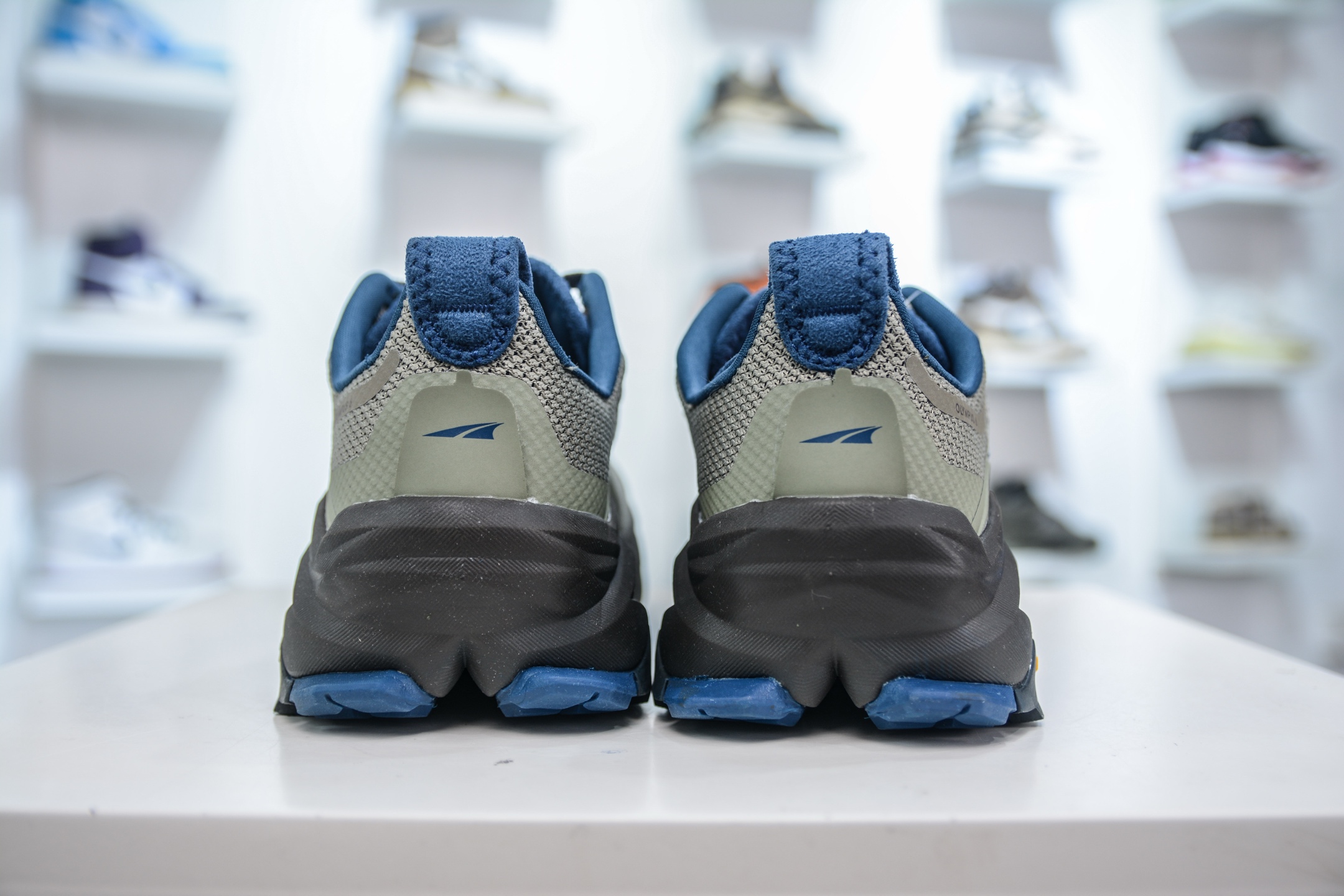 Altra OLYMPUS 6 奥创奥林匹斯六代舒适百搭防滑耐磨低帮户外跑步鞋 AL0A85NJ923-莆田鞋,莆田鞋货源,高仿鞋,高仿鞋货源,安福档口,莆田高仿鞋,莆田鞋批发,高仿鞋批发,莆田高仿运动鞋,高仿运动鞋,莆田运动鞋 Altra OLYMPUS 6 奥创奥林匹斯六代舒适百搭防滑耐磨低帮户外跑步鞋 AL0A85NJ923