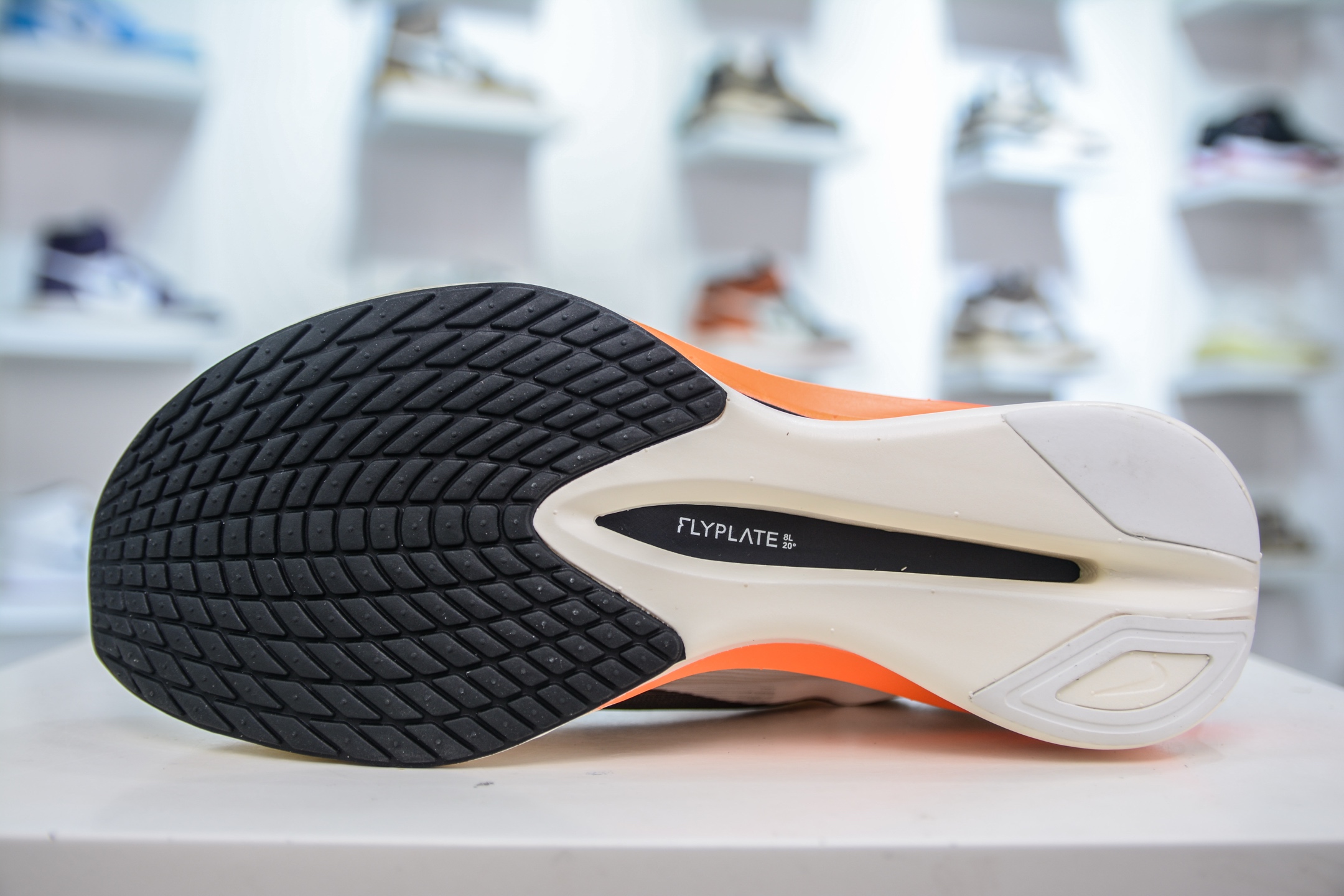 区别市面错版 NK VAPORFLY 4 柔软舒适防滑耐磨低帮 马拉松休闲跑步鞋  HF6413-100