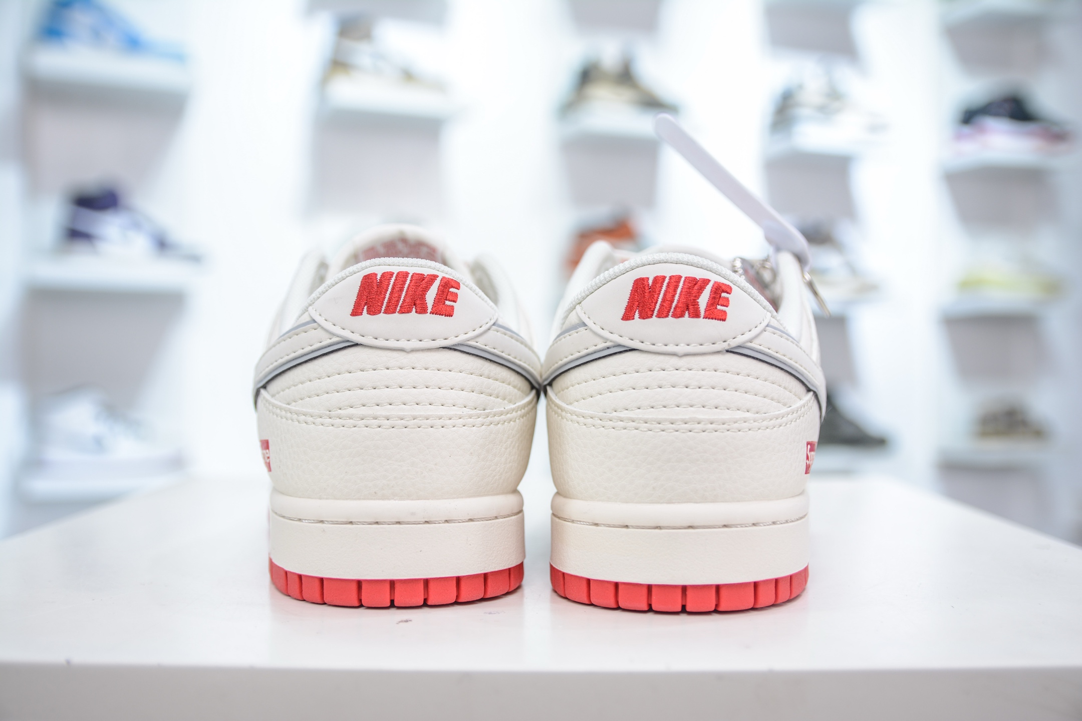 Nike SB Dunk Low x Supreme SUP联名-白红  XX3168-191
