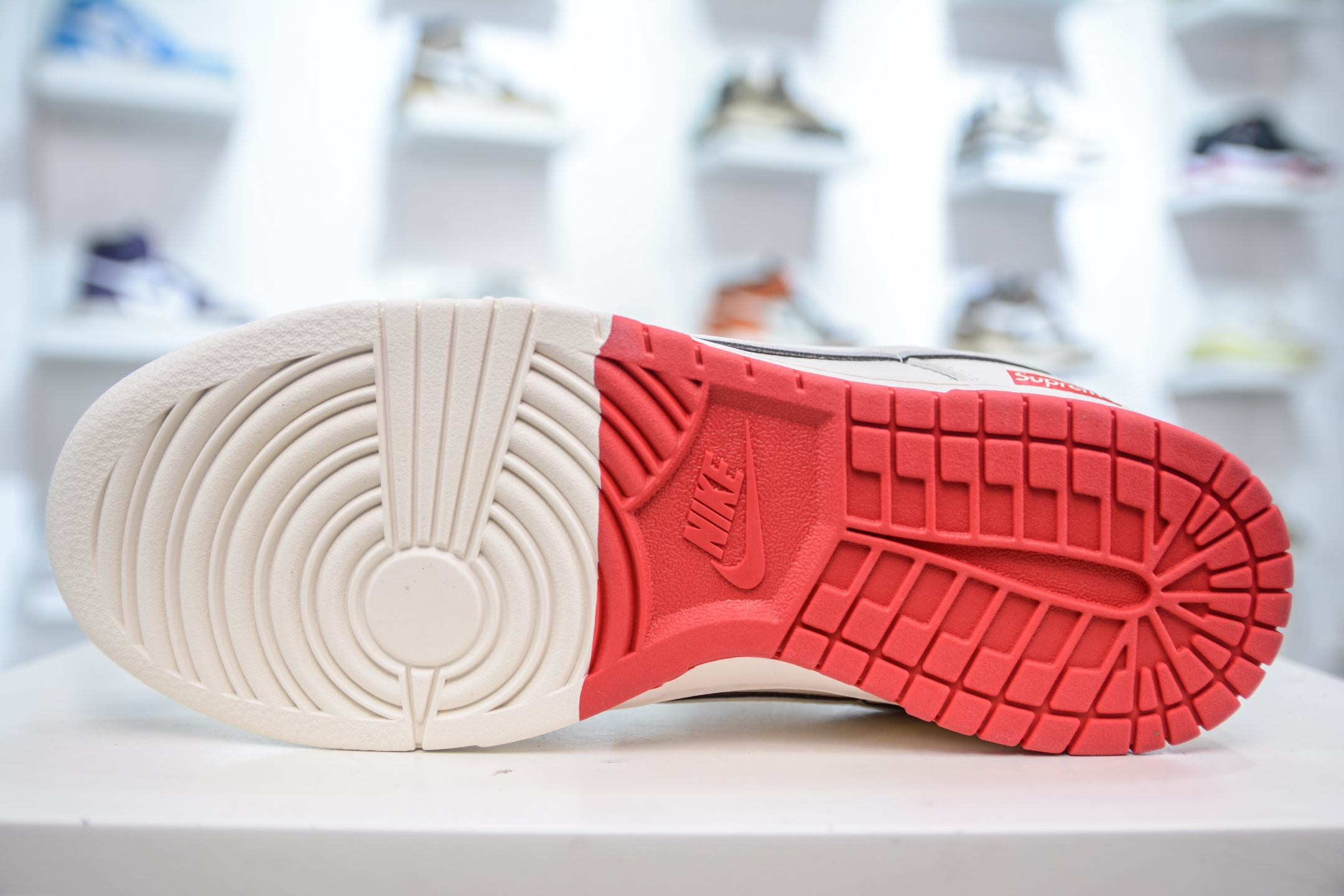 Nike SB Dunk Low x Supreme SUP联名-白红  XX3168-191