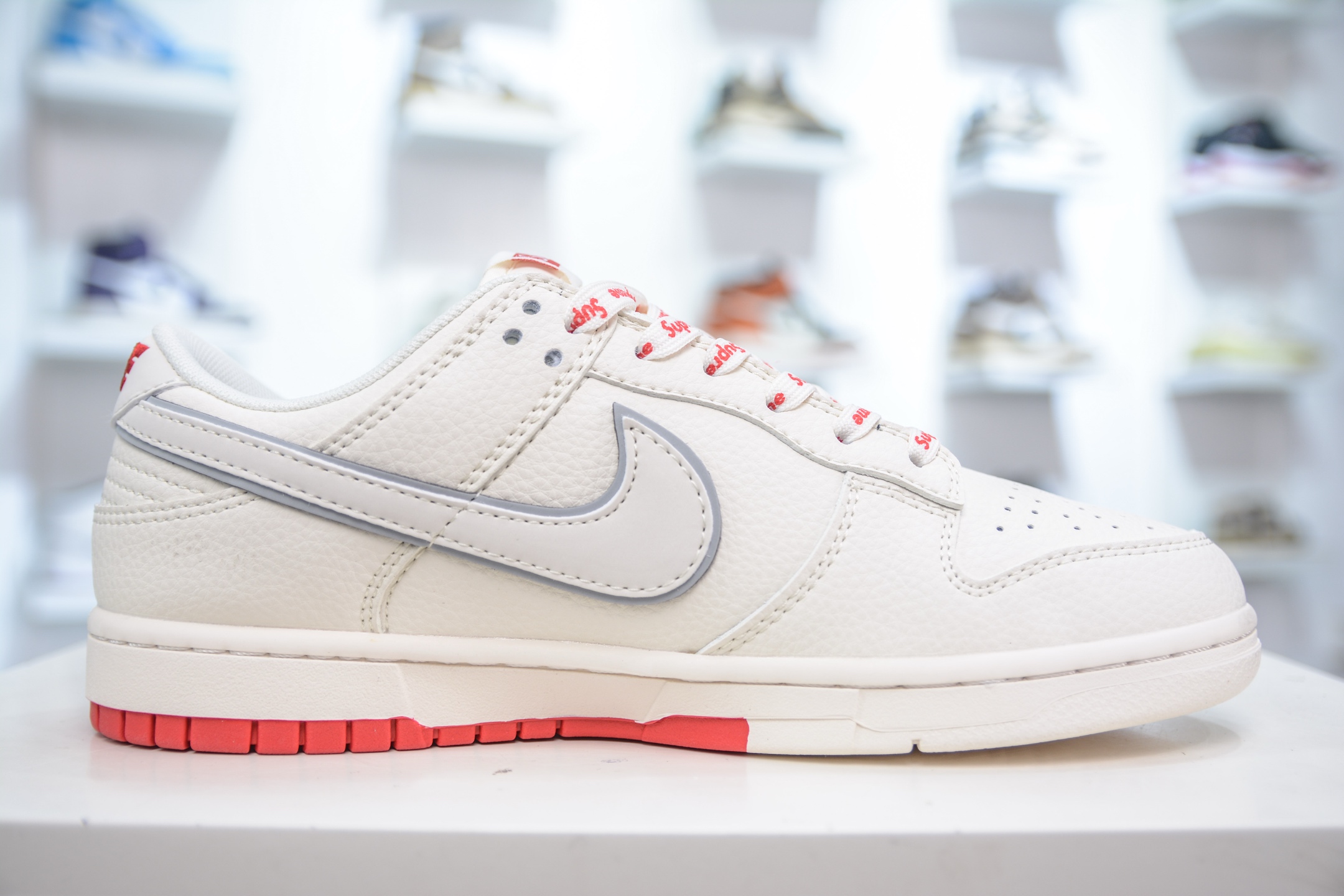 Nike SB Dunk Low x Supreme SUP联名-白红  XX3168-191