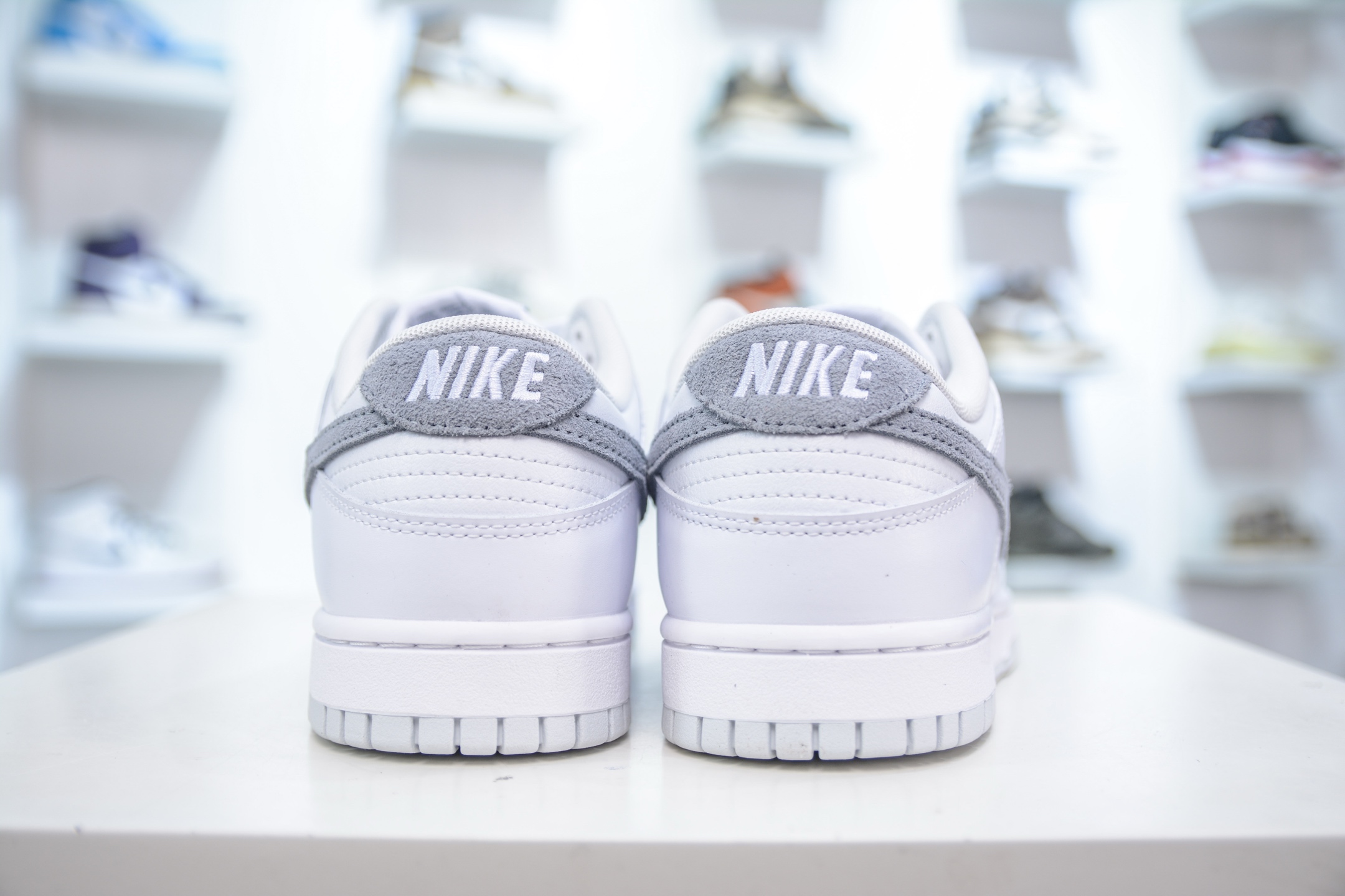 NIKE SB Dunk Low 可燃冰 白灰  IH0632-141
