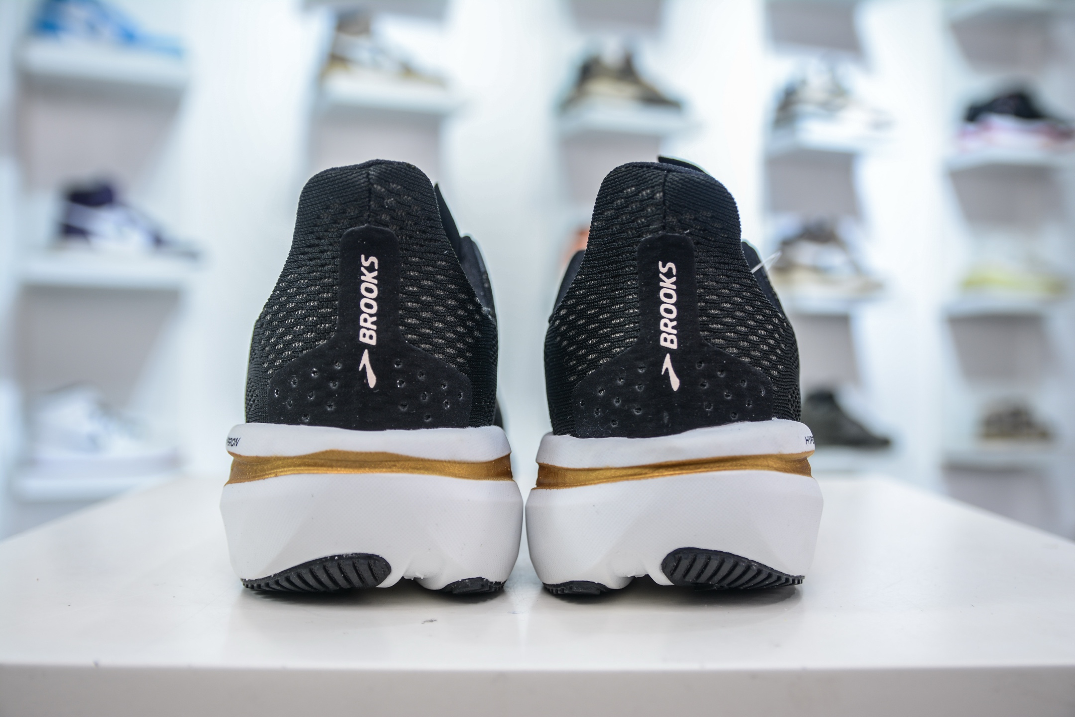 Brooks 布鲁克斯 Hyperion 2 超弹轻盈跑步鞋 低帮透气缓震支撑休闲运动慢跑鞋 110432 1D 098-莆田鞋,莆田鞋货源,高仿鞋,高仿鞋货源,安福档口,莆田高仿鞋,莆田鞋批发,高仿鞋批发,莆田高仿运动鞋,高仿运动鞋,莆田运动鞋 Brooks 布鲁克斯 Hyperion 2 超弹轻盈跑步鞋 低帮透气缓震支撑休闲运动慢跑鞋 110432 1D 098