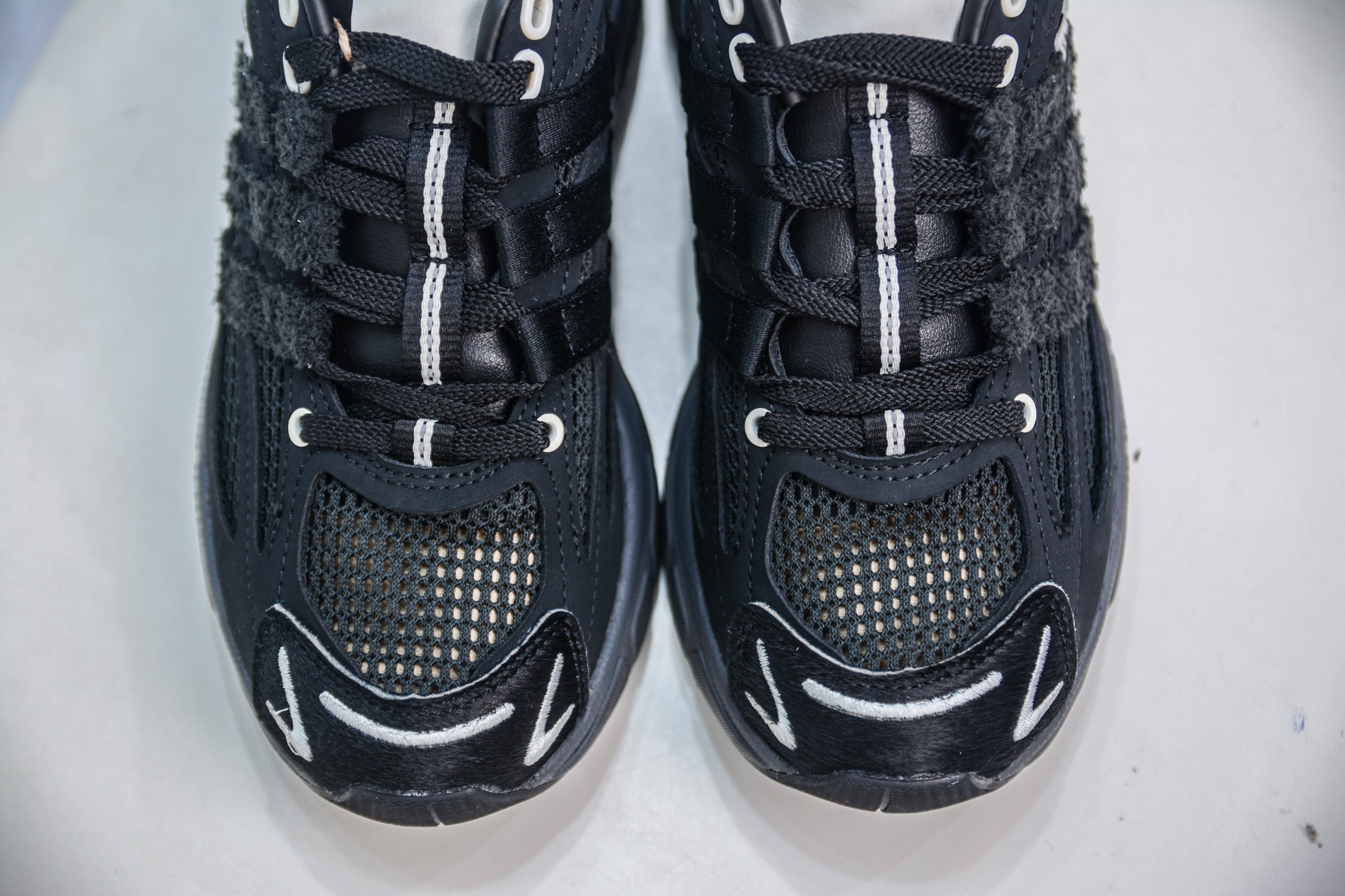 X版 SFTM x AD Originals Adistar Cushion 复古前卫科技休闲运动老爹鞋 JP8416-莆田鞋,莆田鞋货源,高仿鞋,高仿鞋货源,安福档口,莆田高仿鞋,莆田鞋批发,高仿鞋批发,莆田高仿运动鞋,高仿运动鞋,莆田运动鞋 X版 SFTM x AD Originals Adistar Cushion 复古前卫科技休闲运动老爹鞋 JP8416