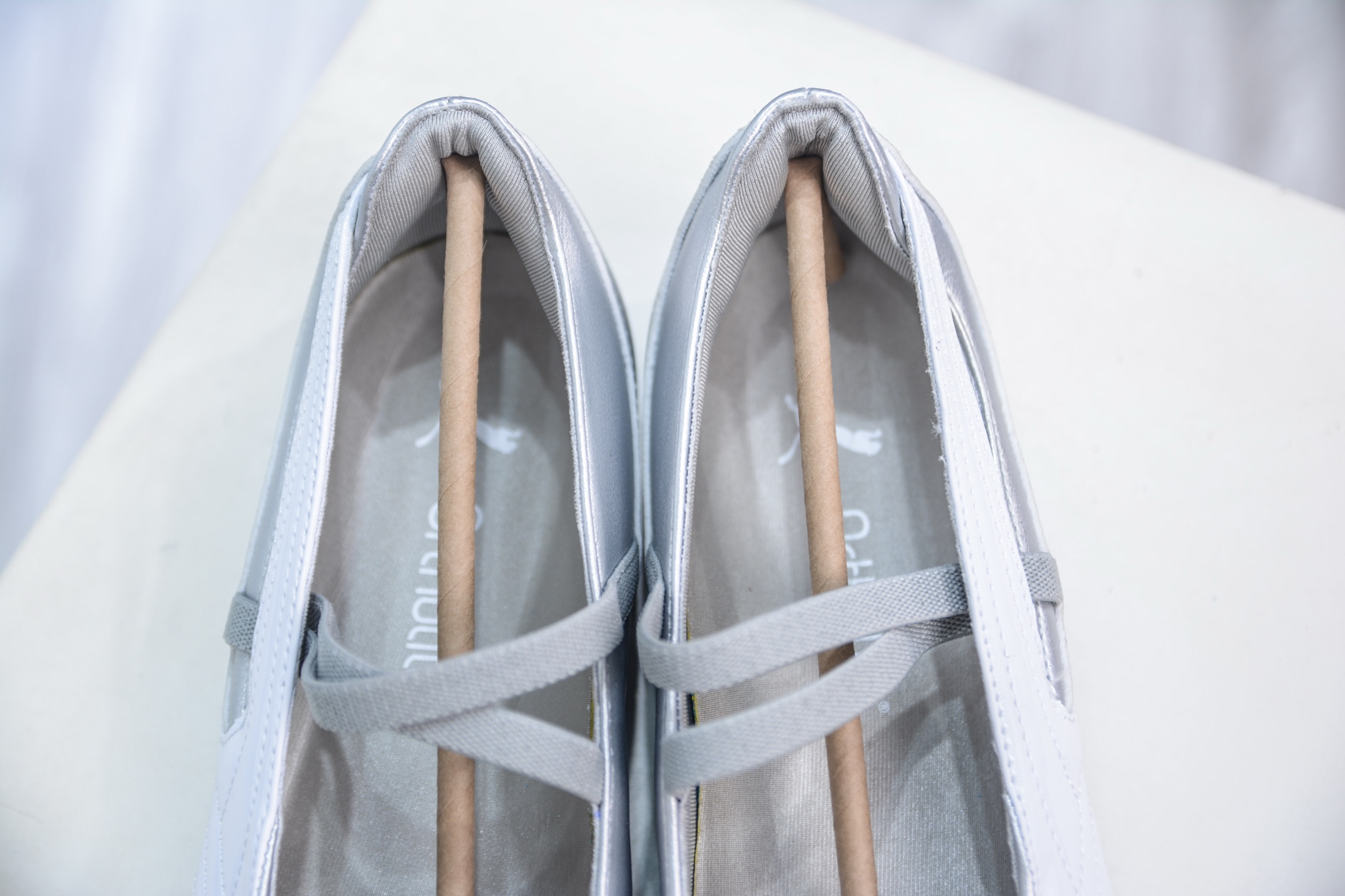 TOP纯原 PUMA Speedcat Ballerina 彪马柔软舒适防滑耐磨低帮生活休闲鞋芭蕾舞鞋 401581-01-Chinese UA Cheap High Quatity Brand Clothes Bags handbags Sneakers wholesale wholesaler seller from China Factory suppliers Fashion Clothing Shoes best Quality Beautiful Price TOP纯原 PUMA Speedcat Ballerina 彪马柔软舒适防滑耐磨低帮生活休闲鞋芭蕾舞鞋 401581-01