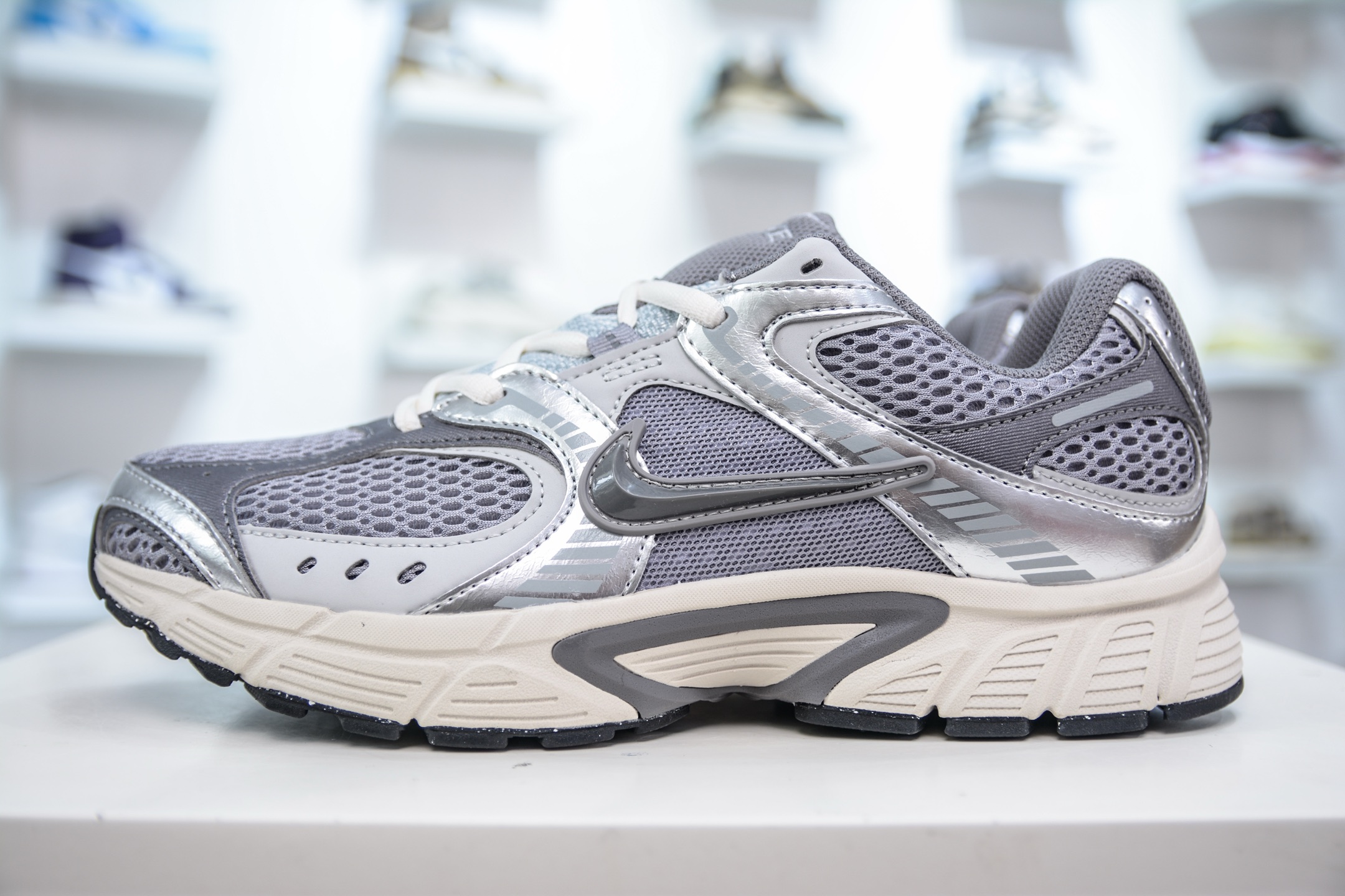 Nike V2K Run RNR Grey Silver Retro Y2K Style Comfortable Running Shoes 2 i1749233333915 2989 0 0