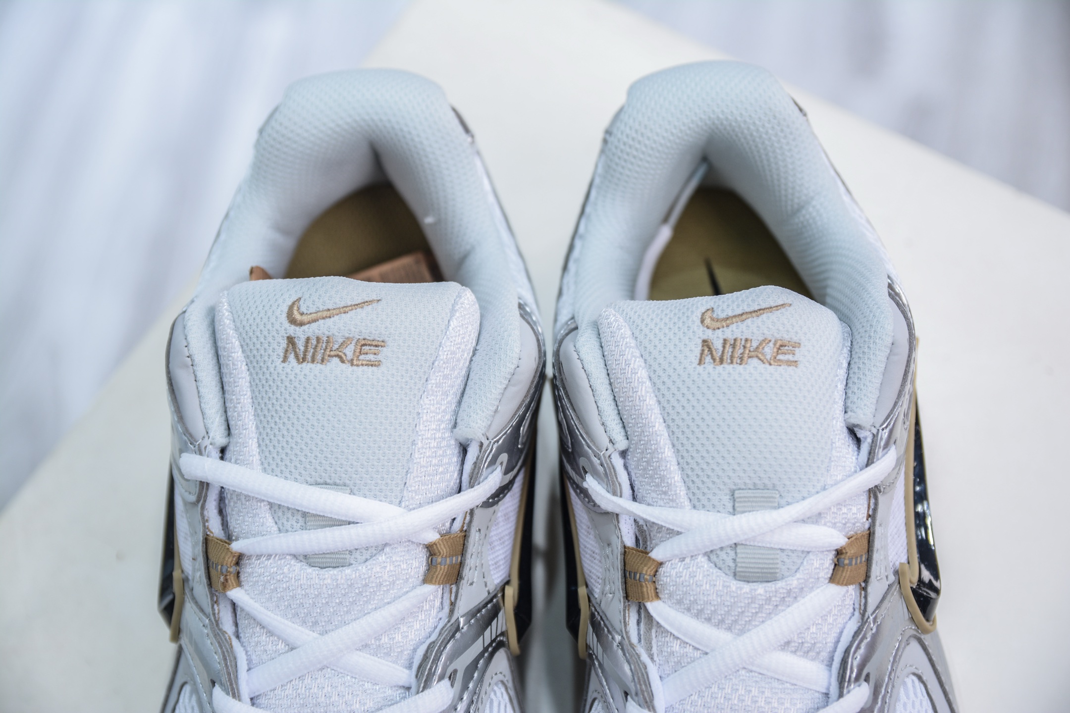 Nike V2K Run Millennium Running Shoes Retro Y3K Style Comfortable Sneakers 9 i1749233383539 8993 0 7