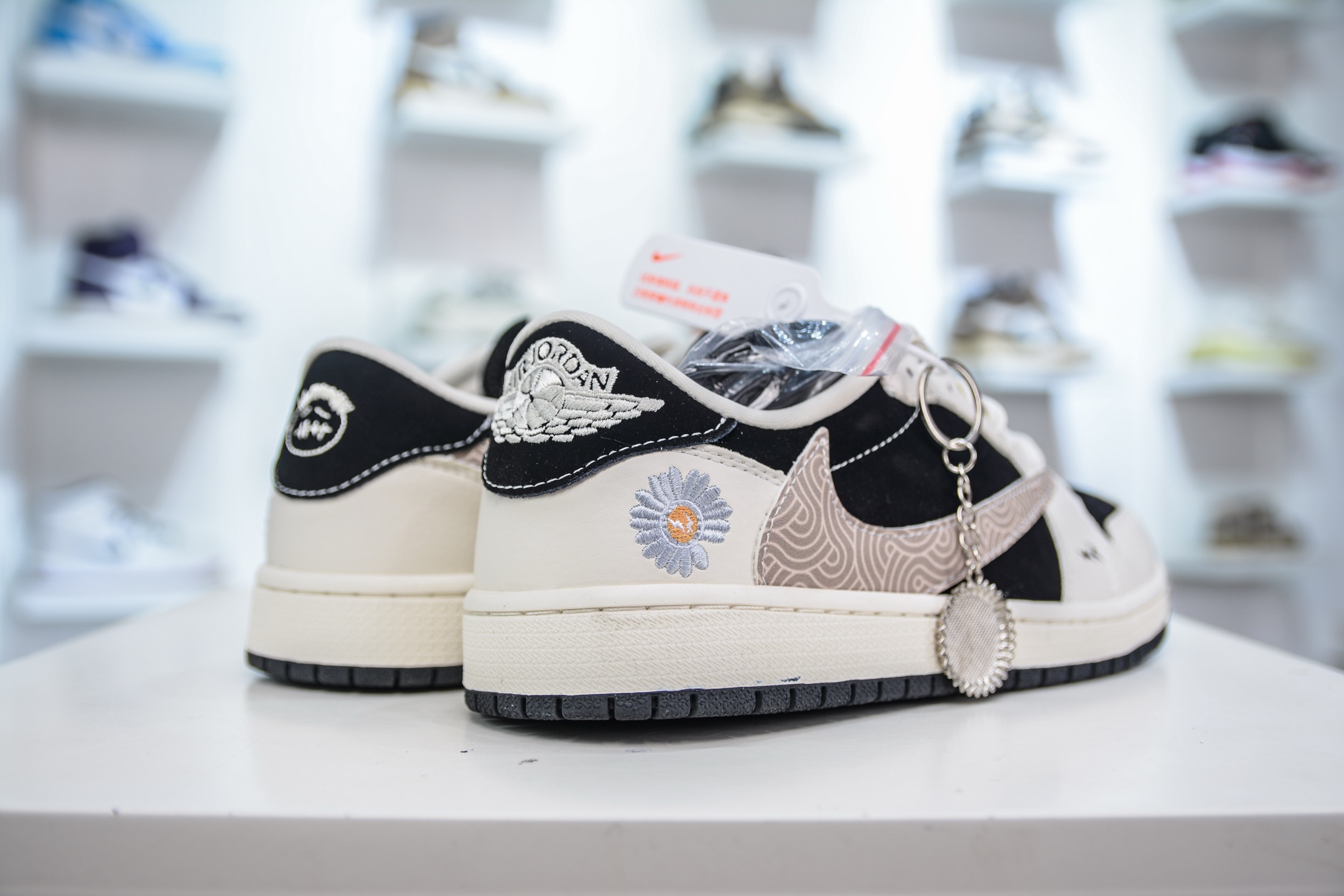 TS x Air Jordan x Fragment Air Jordan 1 Low Black White Custom Sneakers 7 i1749233868023 2243 0 5