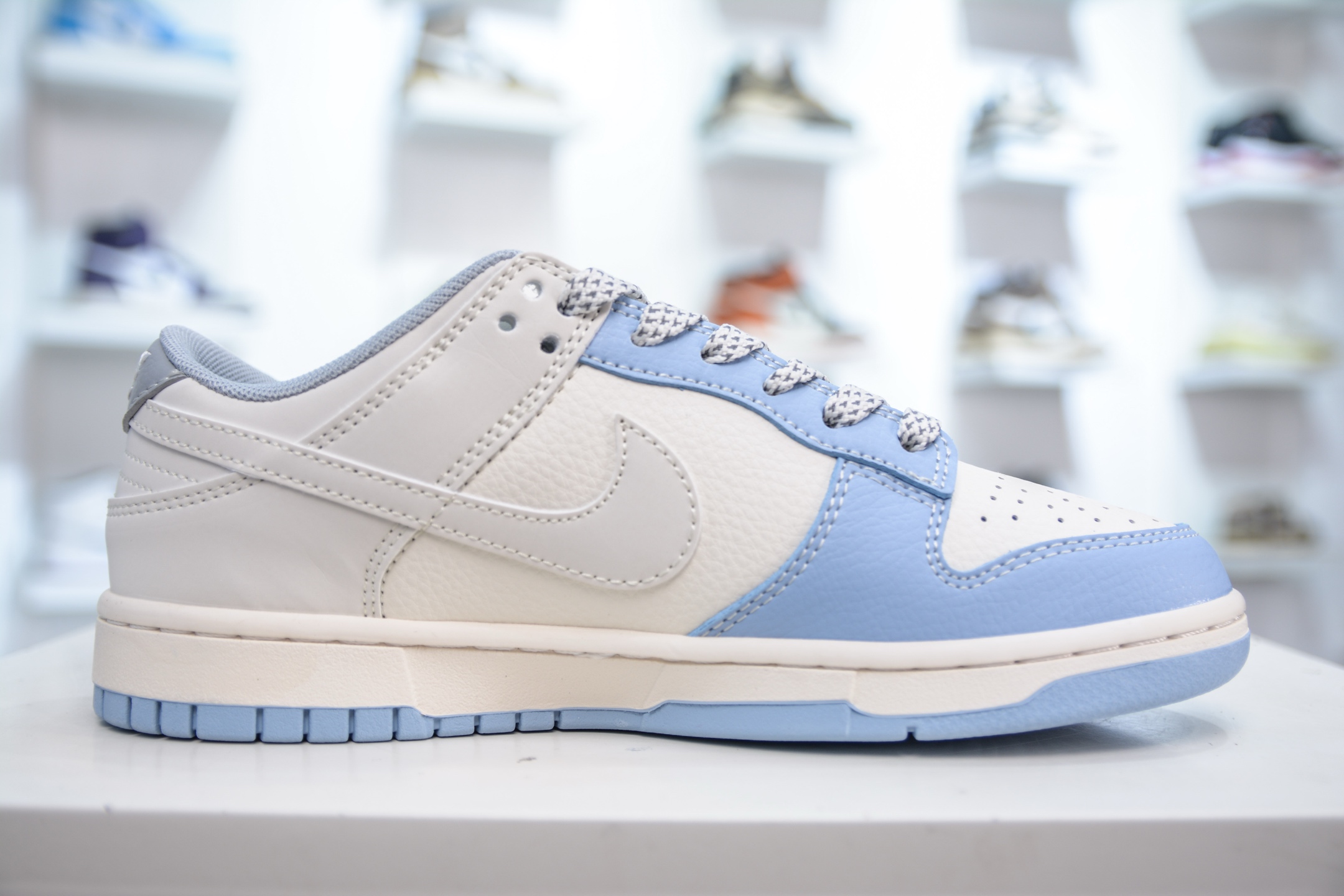 Nike SB Dunk Low x Stussy 斯图西联名-蓝白 XS6089-591-莆田鞋,莆田鞋货源,高仿鞋,高仿鞋货源,安福档口,莆田高仿鞋,莆田鞋批发,高仿鞋批发,莆田高仿运动鞋,高仿运动鞋,莆田运动鞋 Nike SB Dunk Low x Stussy 斯图西联名-蓝白 XS6089-591