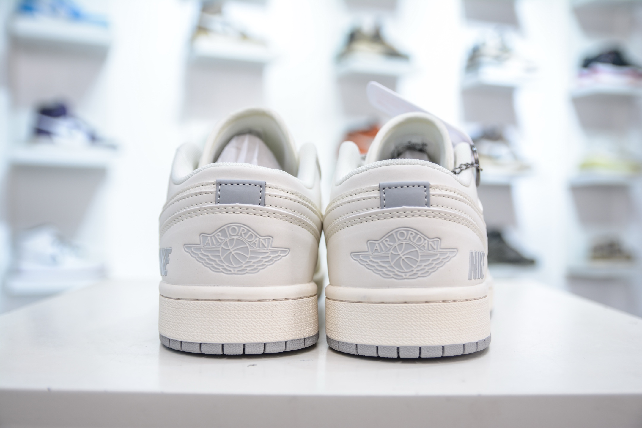 Air Jordan 1 Retro Low x NIKE 耐克联名-米白  XX3168-187