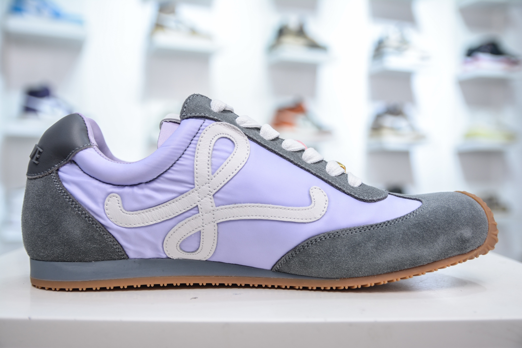 罗意威LOEWE 2025 | Ballet Runner2.0 新款芭蕾舞鞋 超级棒-莆田鞋,莆田鞋货源,高仿鞋,高仿鞋货源,安福档口,莆田高仿鞋,莆田鞋批发,高仿鞋批发,莆田高仿运动鞋,高仿运动鞋,莆田运动鞋 罗意威LOEWE 2025 | Ballet Runner2.0 新款芭蕾舞鞋 超级棒