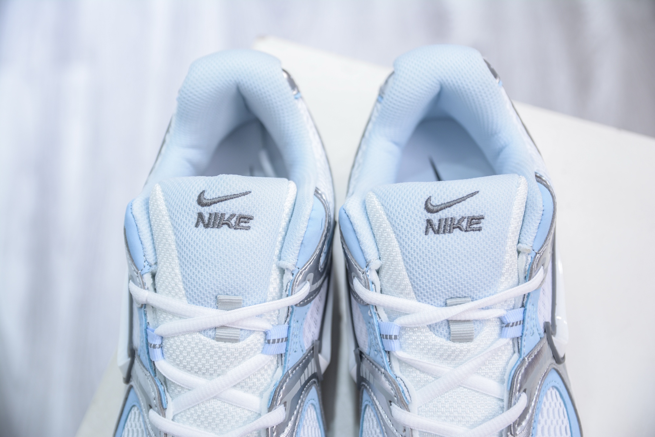 Nike V5 RNR Running Shoes - Y3K Retro Style, Lightweight & Comfortable 8 i1749402960059 1169 0 7