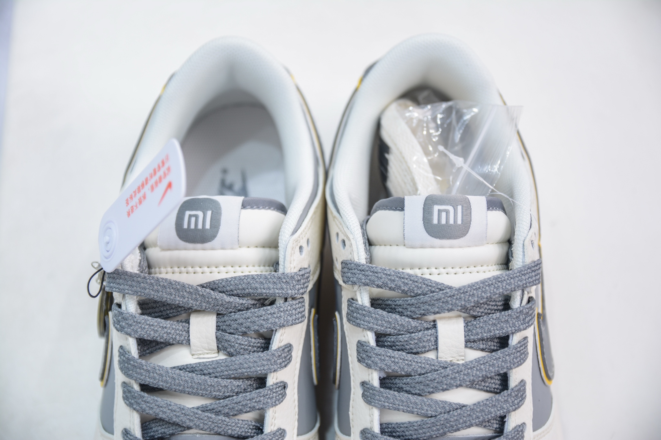 Xiaomi SU7 x Nike Dunk Low "Cambrian Gray" Collaboration Sneakers 9 i1749403290506 8958 0 8