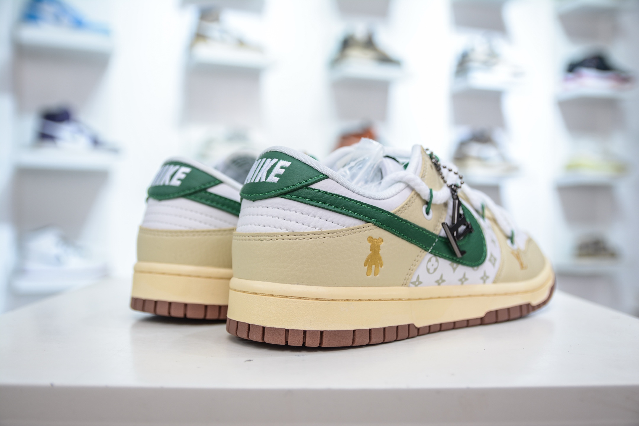 Nike SB Dunk Low X Louis Vuitton Collab Sneakers, Cream/Green, All Sizes 6 i1749404309176 4887 0 5