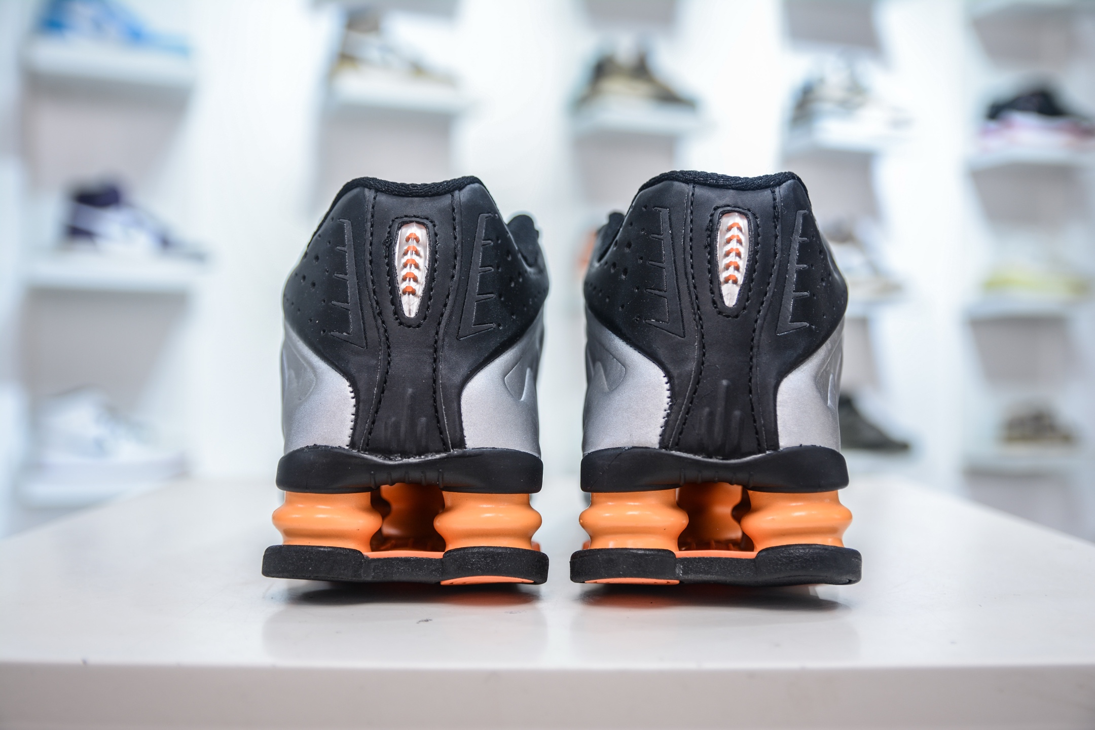 Nike Shox MR4: Classic Millennium Style with Shox Cushioning System 2 i1749404713450 3464 0 1