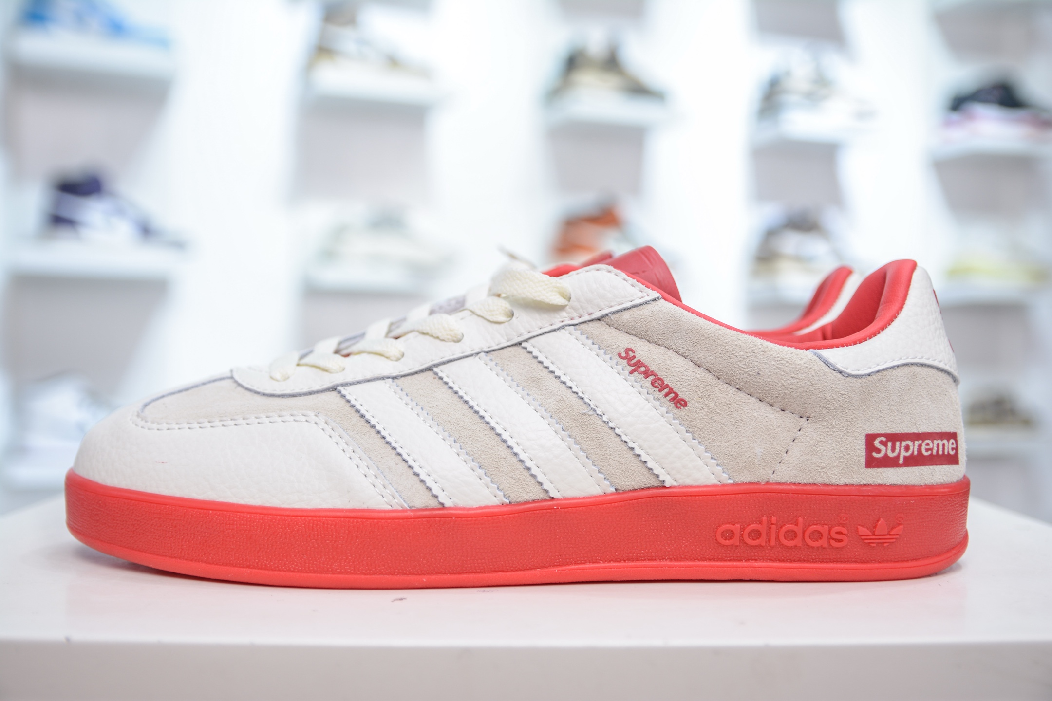 Adidas Originals Gazelle Indoor x Supreme Sneakers - Premium Low-Top Shoes 1 i1749404846850 9955 0 0