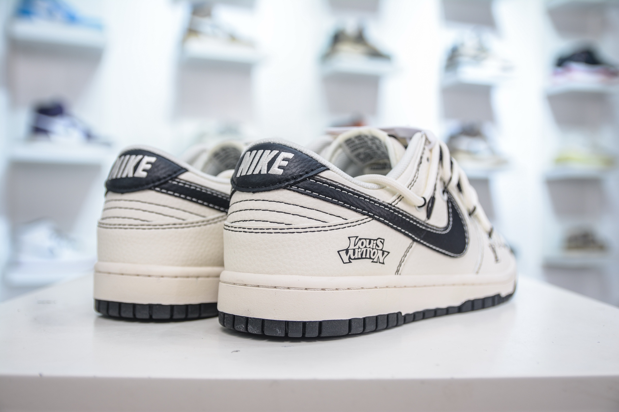 Nike SB Dunk Low x Louis Vuitton White Black, Premium Leather, Limited Edition 6 i1749484117916 2465 0 5