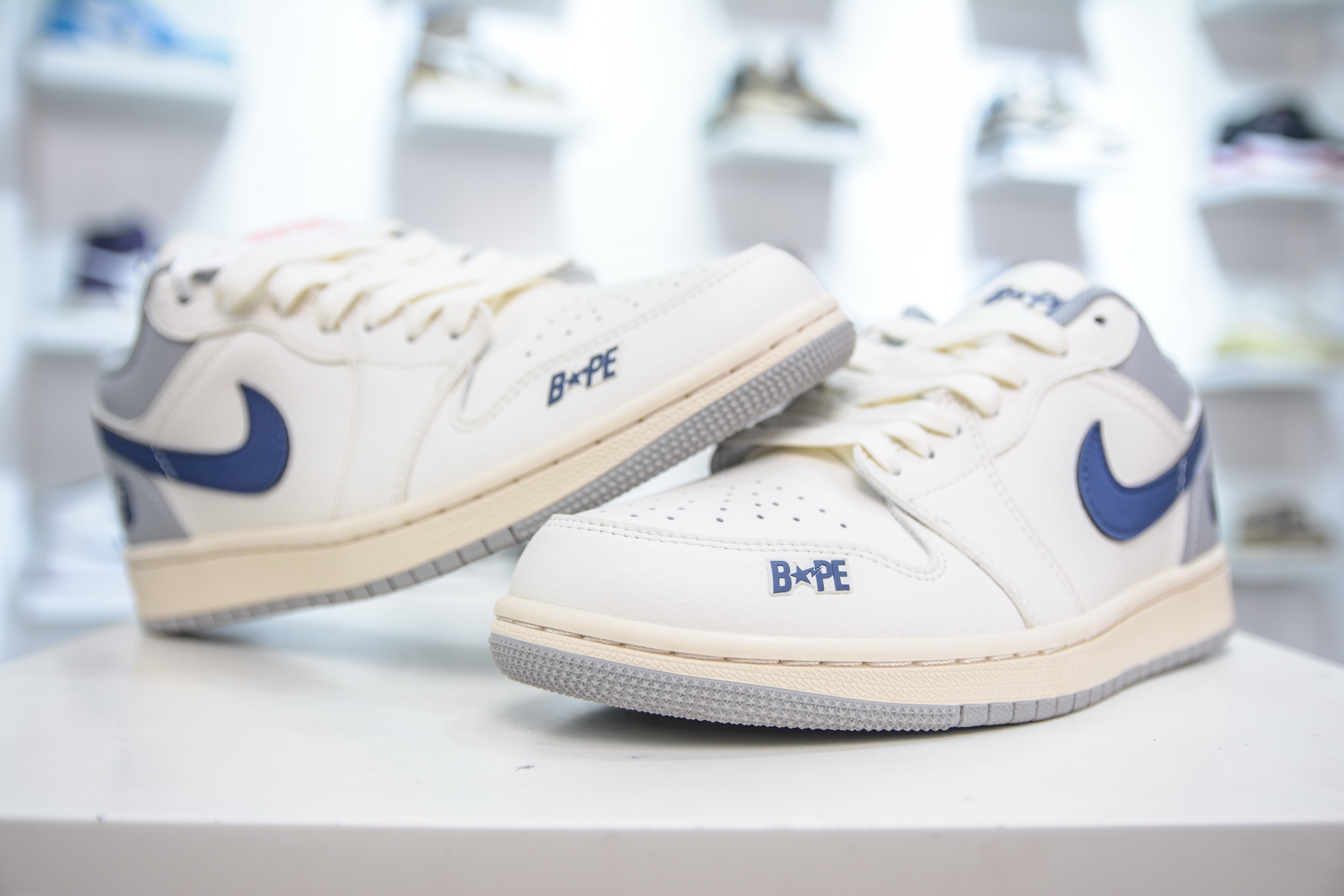 Air Jordan 1 Retro Low x BAPE White Grey Blue - Premium Leather, Comfort Cushion 4 i1749484730499 7459 0 3