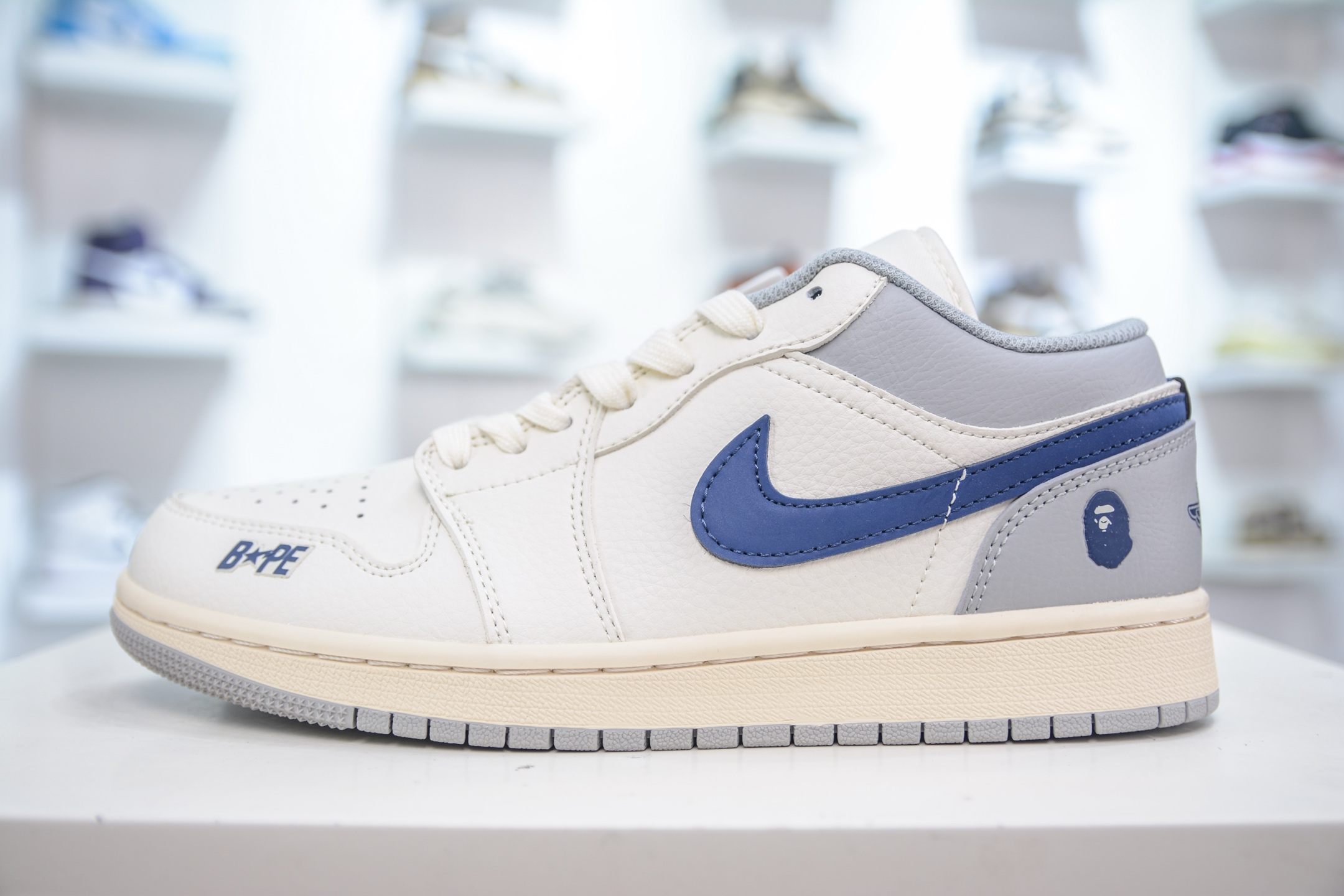 Air Jordan 1 Retro Low x BAPE White Grey Blue - Premium Leather, Comfort Cushion 1 i1749484730554 626 0 0