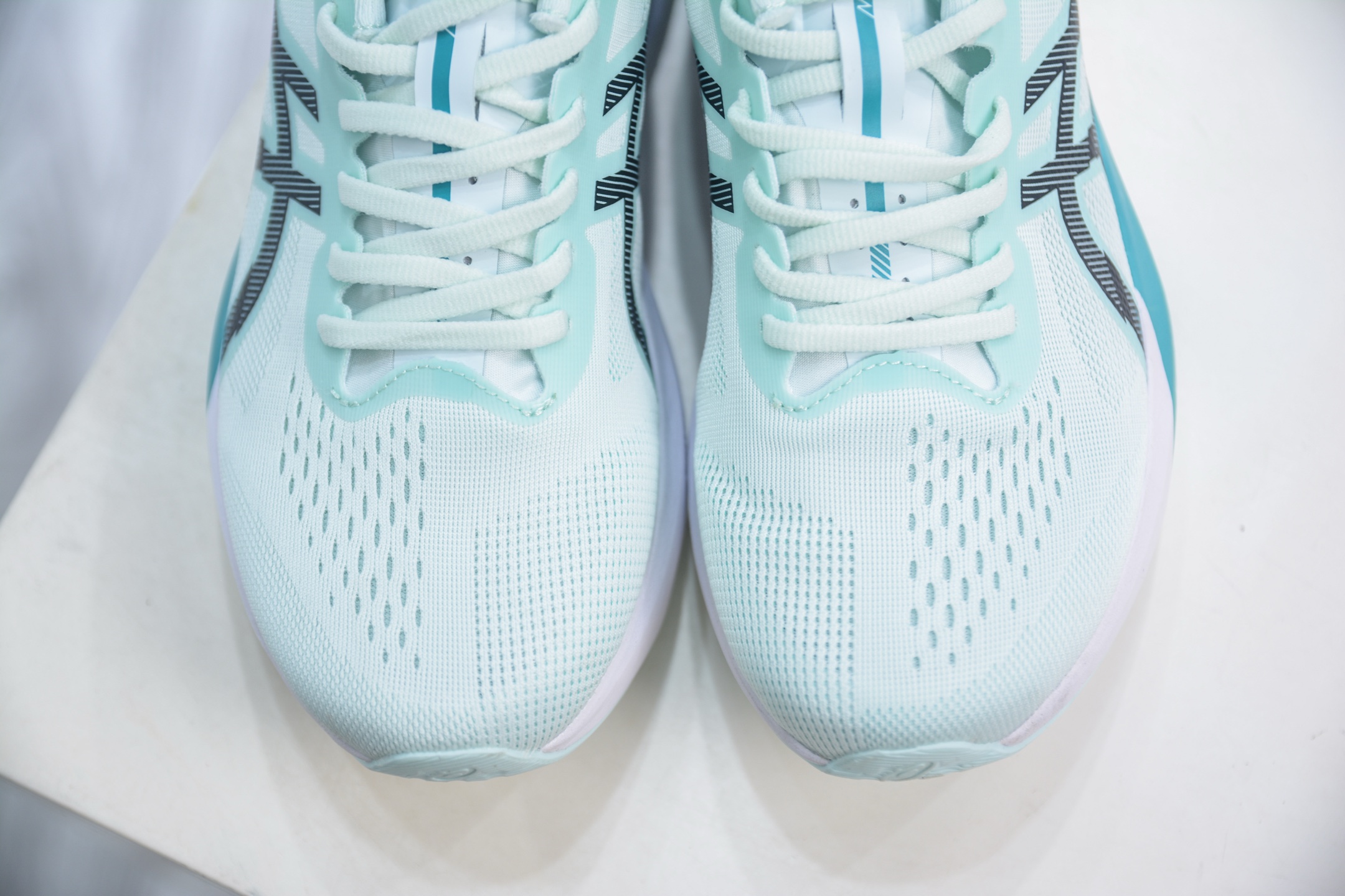 Asics Magic Speed 4 亚瑟士4代碳板竞速跑步鞋 1011B875-401-莆田鞋,莆田鞋货源,高仿鞋,高仿鞋货源,安福档口,莆田高仿鞋,莆田鞋批发,高仿鞋批发,莆田高仿运动鞋,高仿运动鞋,莆田运动鞋 Asics Magic Speed 4 亚瑟士4代碳板竞速跑步鞋 1011B875-401