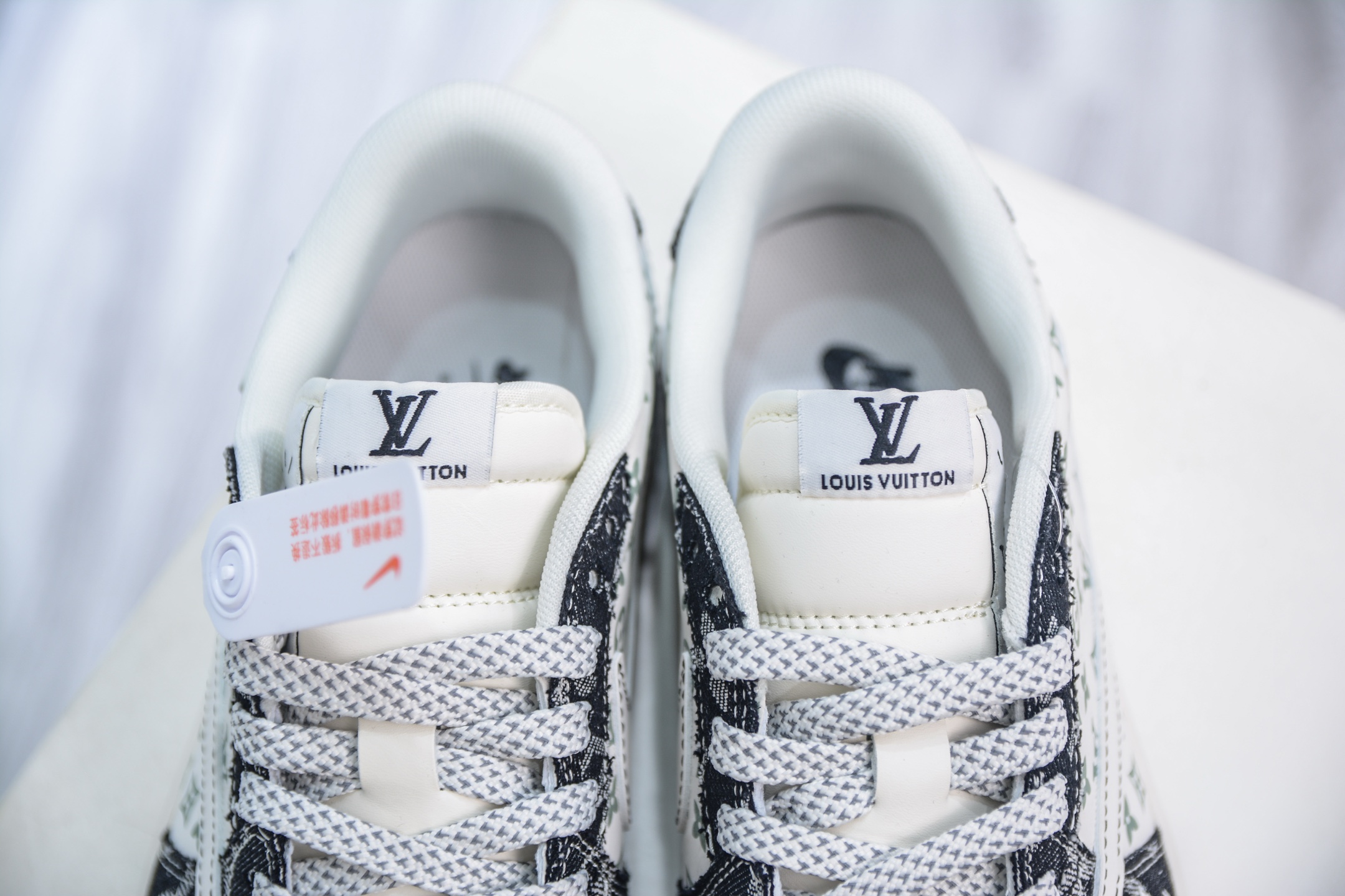 TS x Air Jordan x Louis Vuitton AJ1 Low 倒钩低帮LV联名-黑牛仔布 YX5066-327