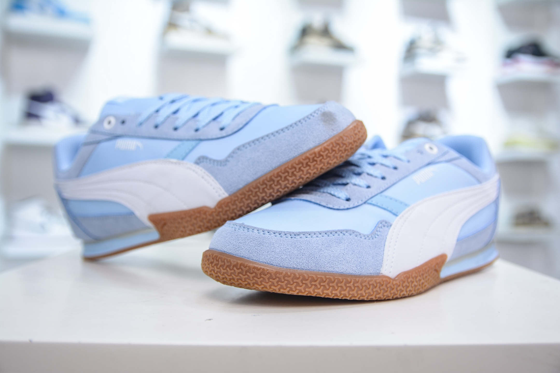 Puma Bella Donna Nylon 透气布面彪马薄底系列 复古运动休闲跑鞋 403554-04-Chinese UA Cheap High Quatity Brand Clothes Bags handbags Sneakers wholesale wholesaler seller from China Factory suppliers Fashion Clothing Shoes best Quality Beautiful Price Puma Bella Donna Nylon 透气布面彪马薄底系列 复古运动休闲跑鞋 403554-04