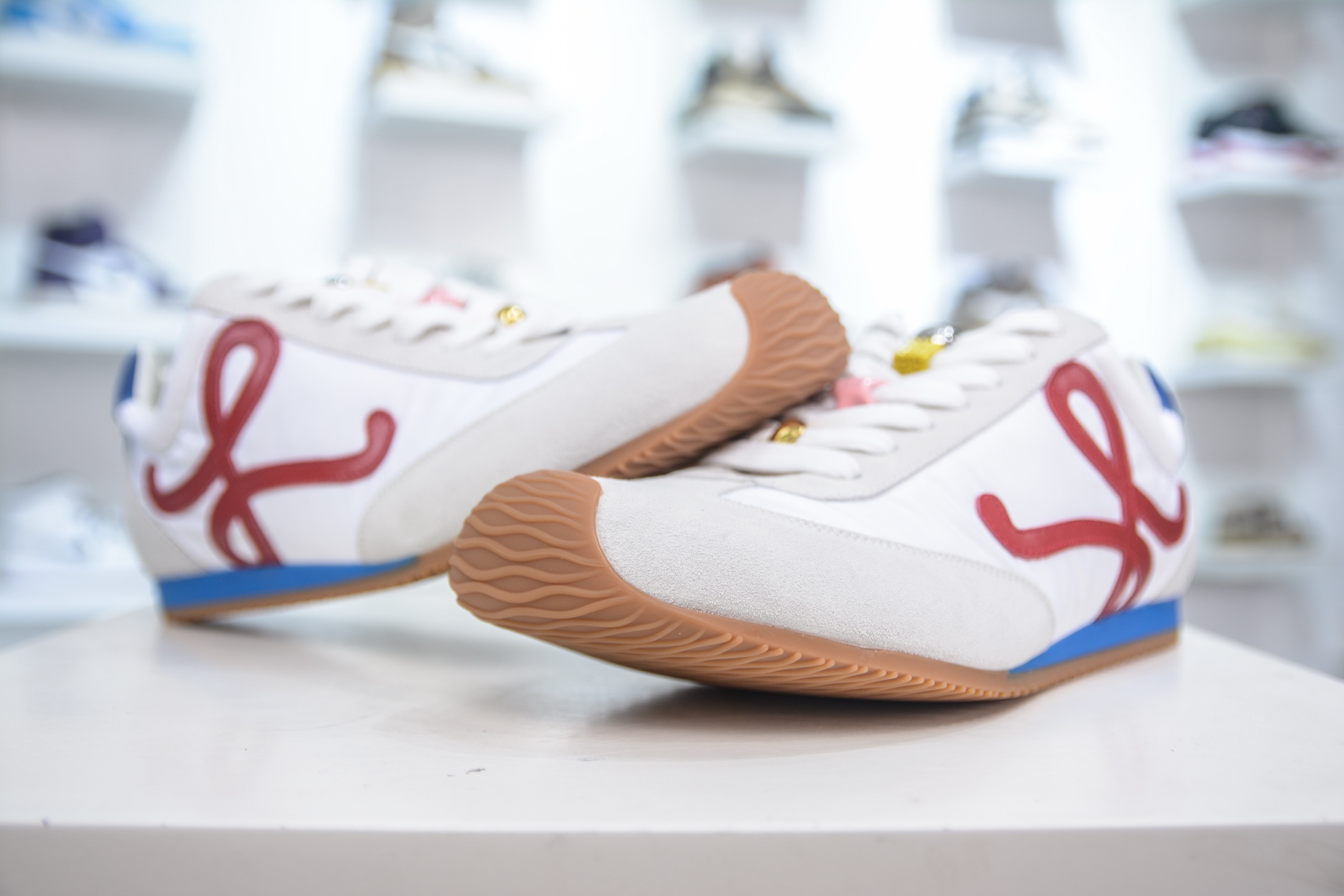 罗意威LOEWE 2025 | Ballet Runner2.0 新款芭蕾舞鞋 超级棒