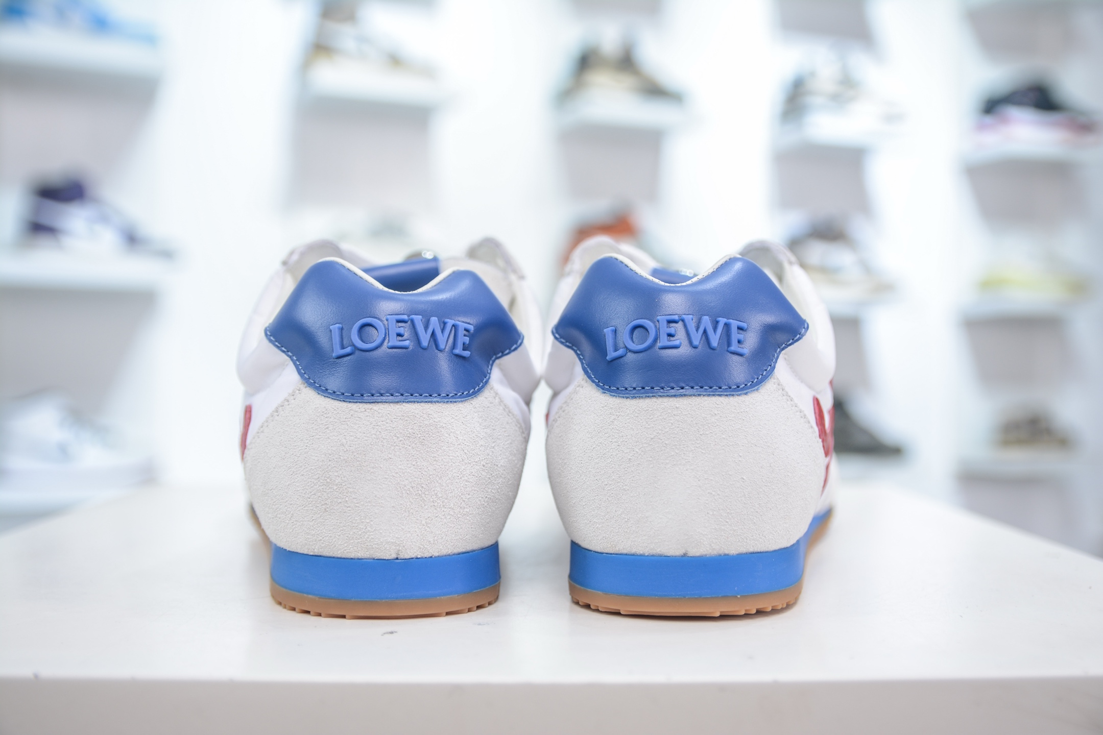 罗意威LOEWE 2025 | Ballet Runner2.0 新款芭蕾舞鞋 超级棒