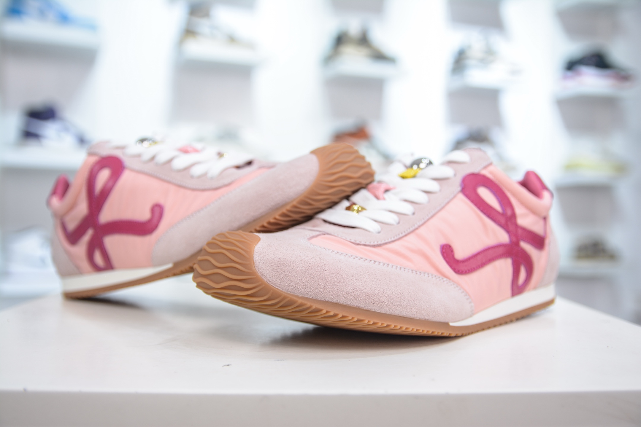 罗意威LOEWE 2025 | Ballet Runner2.0 新款芭蕾舞鞋