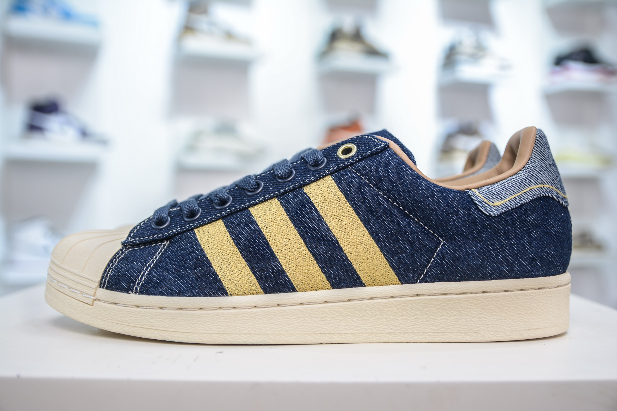 AD Originals Superstar Classic Retro Shell Toe Sneakers - Denim Edition 1 i1749657291897 4286 0 0