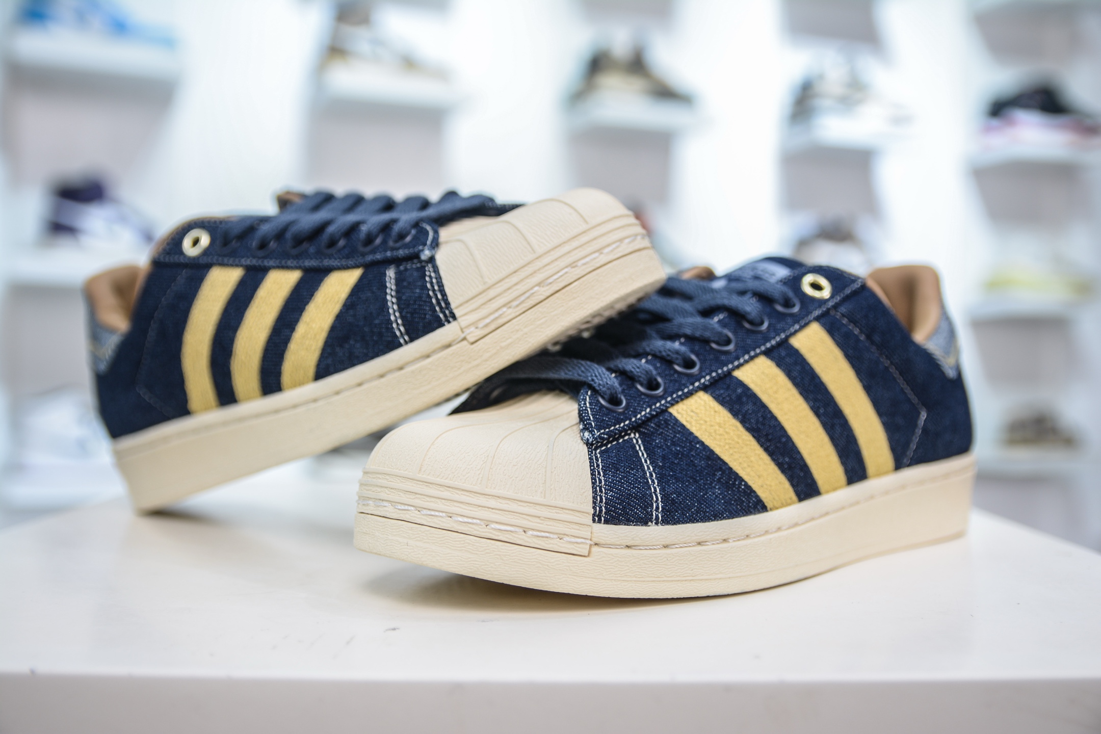 AD Originals Superstar Classic Retro Shell Toe Sneakers - Denim Edition 4 i1749657291977 5473 0 3