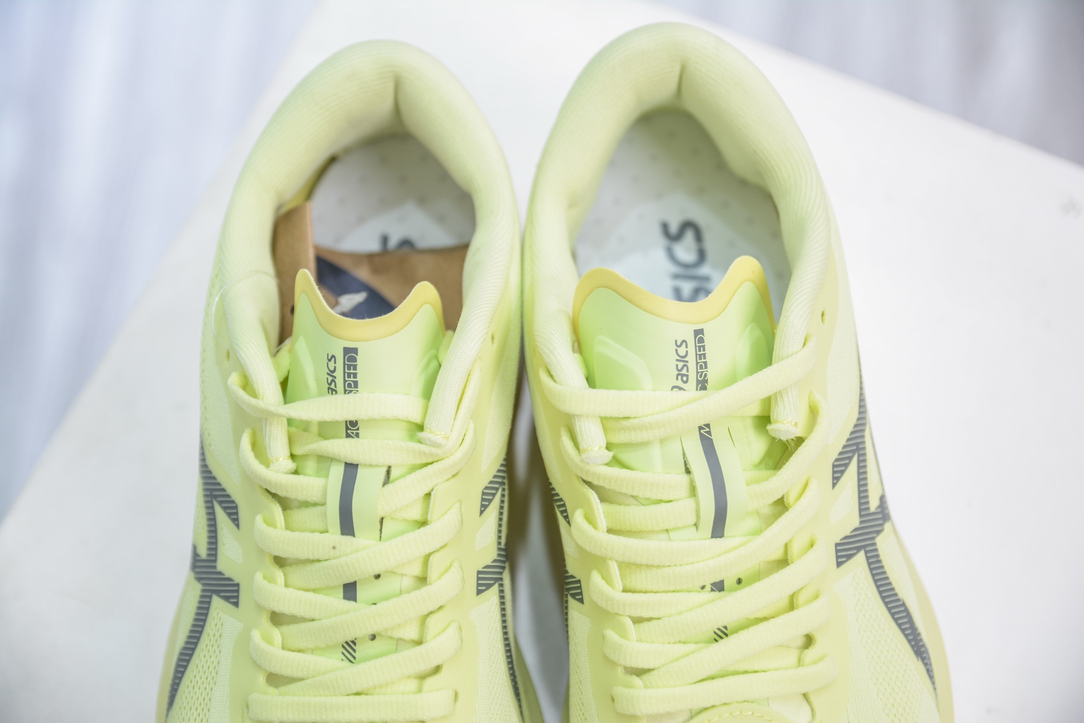Asics Magic Speed 4 Running Shoes - Carbon Plate, High Rebound, Lightweight Comfort 9 i1749657350648 114 0 7
