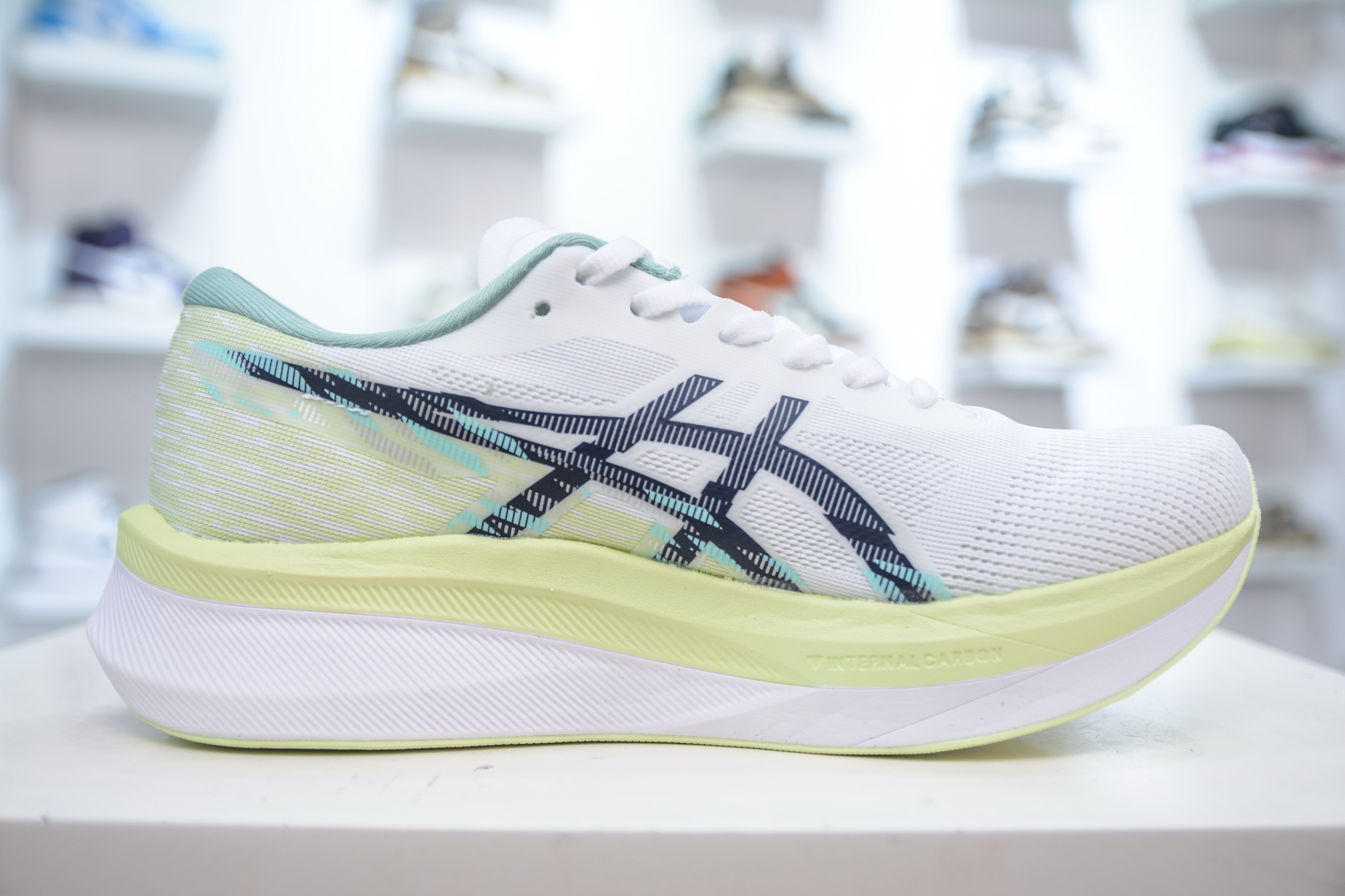 Asics Magic Speed 4 White Running Shoes with Carbon Plate Technology 4 i1749657597031 8920 0 2