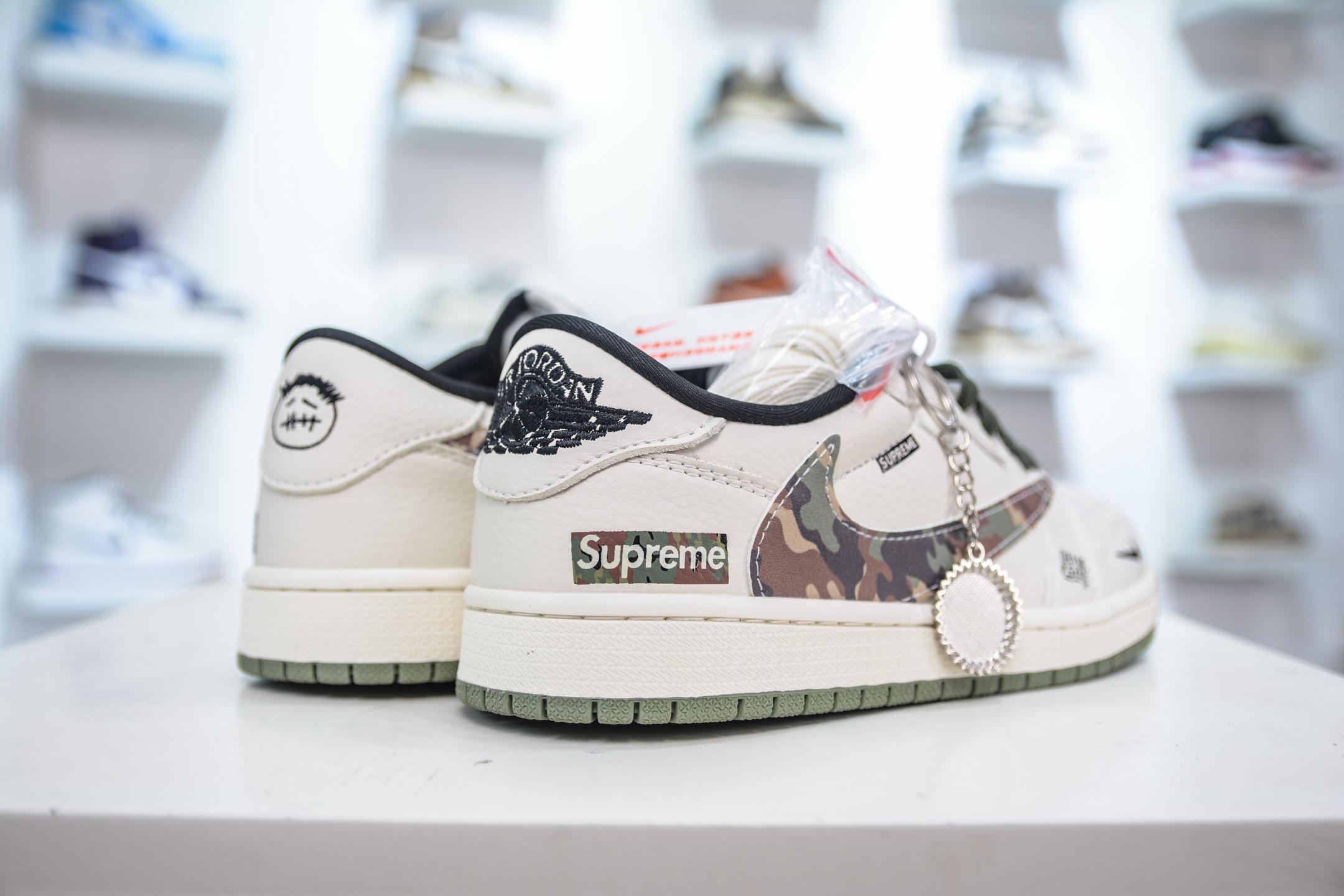 TS x Air Jordan x Supreme Air Jordan 1 Low White Green Camo Sneakers 7 i1749657685085 7676 0 5