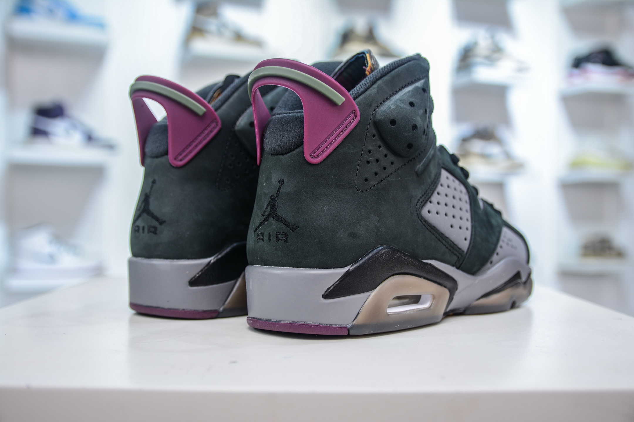 Air Jordan 6 Retro Bordeaux: Premium Leather, Iconic Design, Comfortable Fit 6 i1749657865439 6442 0 5