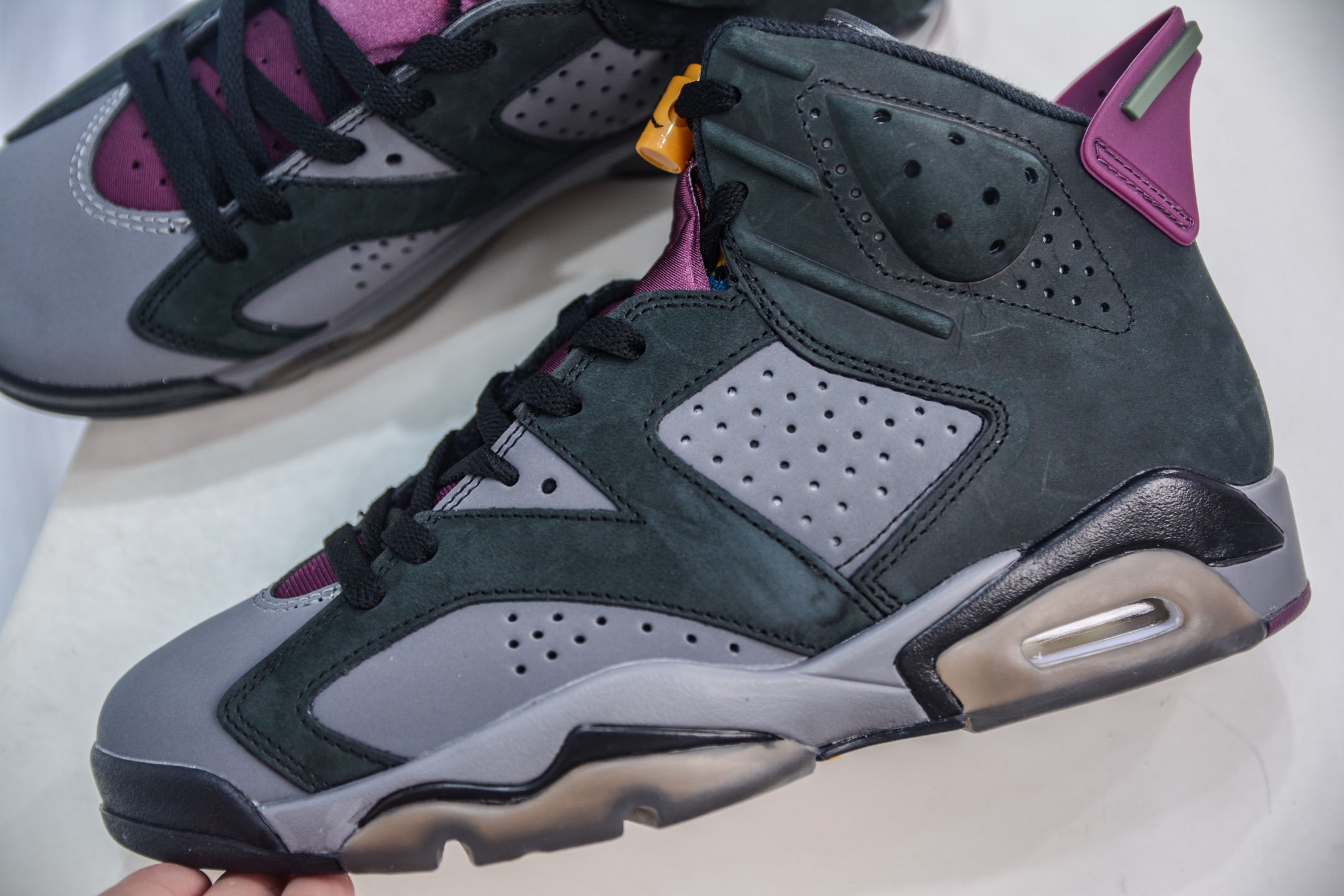 Air Jordan 6 Retro Bordeaux: Premium Leather, Iconic Design, Comfortable Fit 7 i1749657866653 6183 0 6