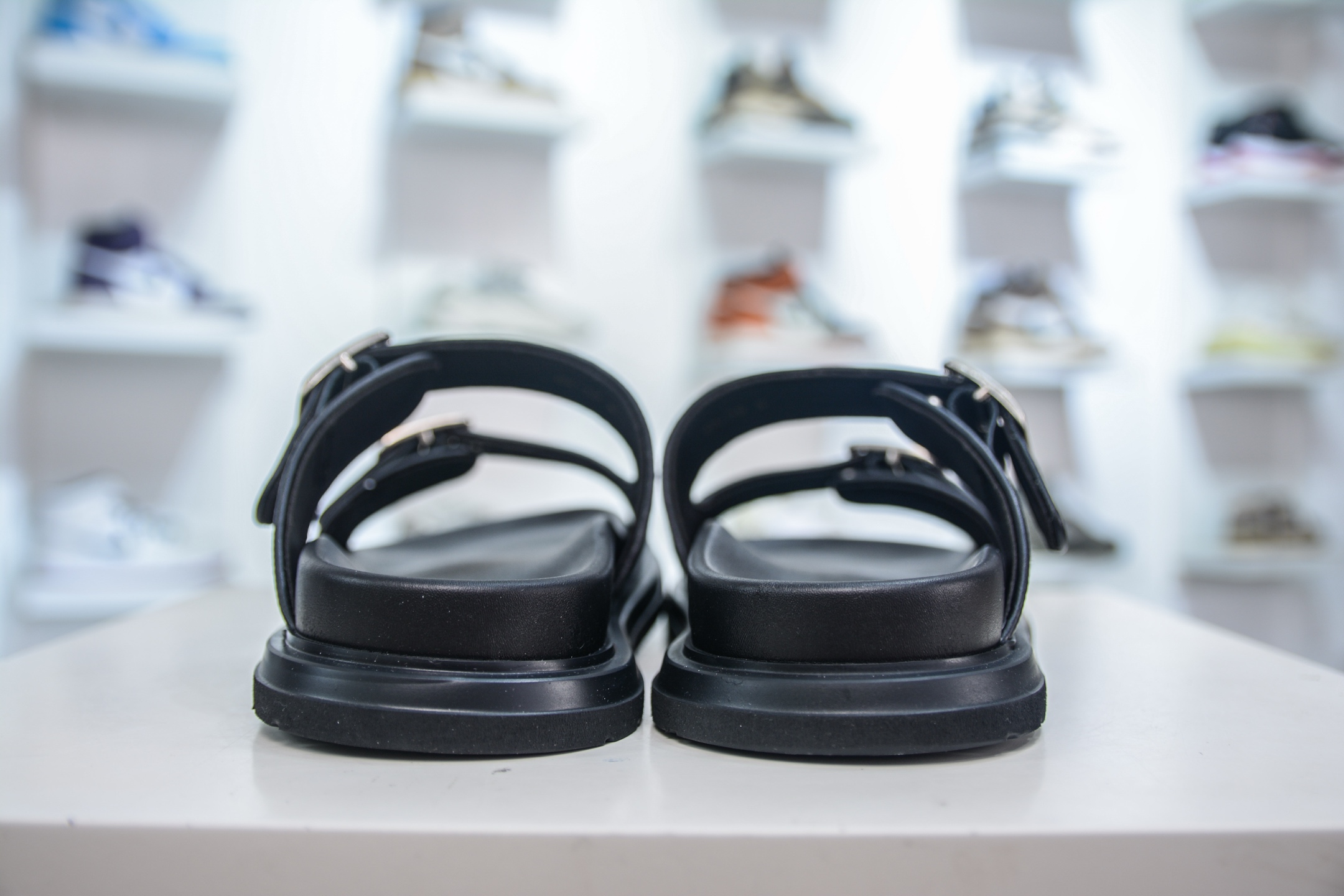 24s新款官网首发 Dior 迪奥 Aqua 圆头平底 牛仔字母印花一字拖鞋-莆田鞋,莆田鞋货源,高仿鞋,高仿鞋货源,安福档口,莆田高仿鞋,莆田鞋批发,高仿鞋批发,莆田高仿运动鞋,高仿运动鞋,莆田运动鞋 24s新款官网首发 Dior 迪奥 Aqua 圆头平底 牛仔字母印花一字拖鞋