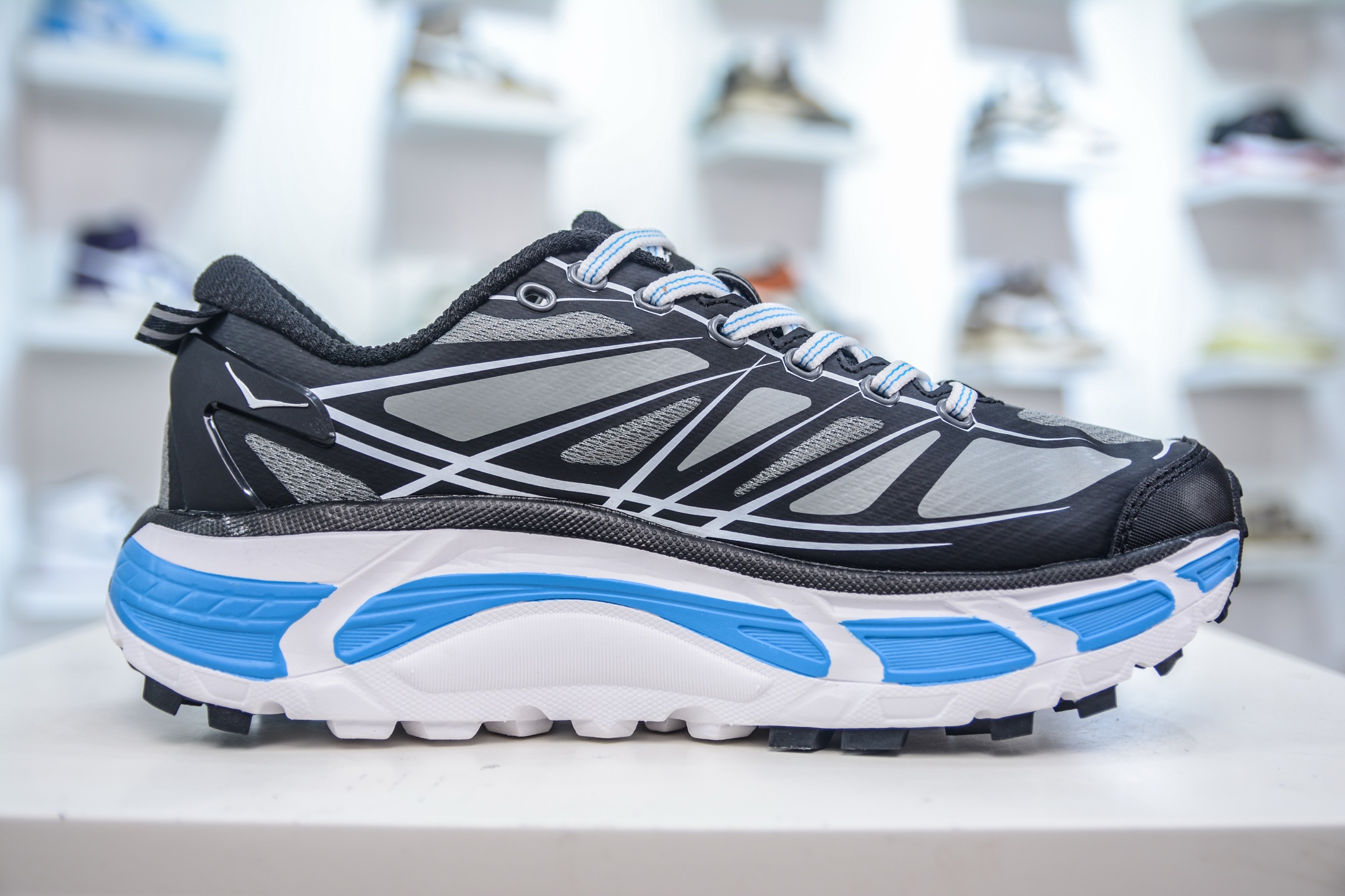 Hoka Mafate Speed 2: Lightweight Trail Running Shoes for Peak Performance 3 i1749752322944 7678 0 2