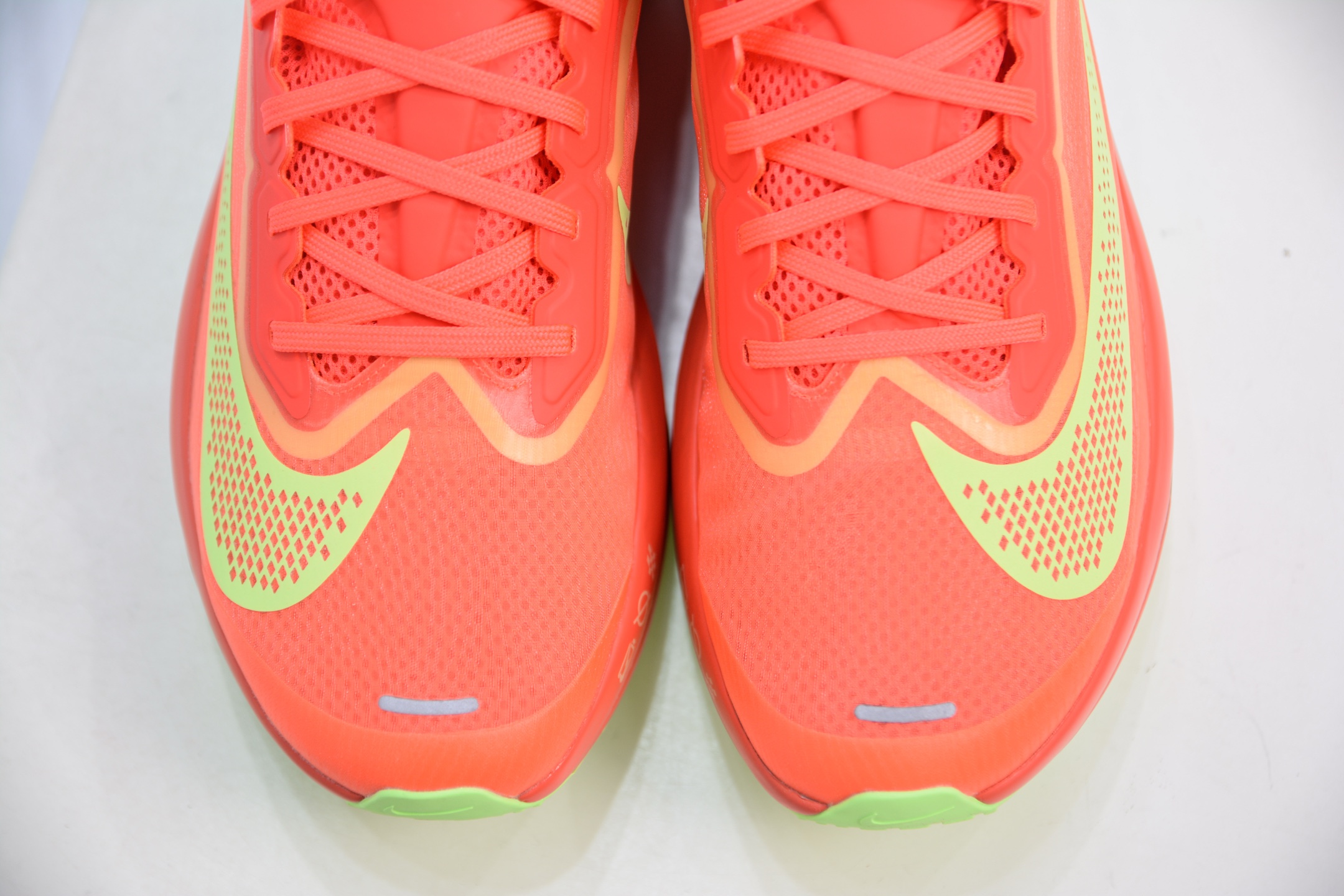 Nike Zoom Fly 6 Women's Running Shoes, Lightweight & Responsive, Coral/Mint 10 i1749753460841 6125 0 8