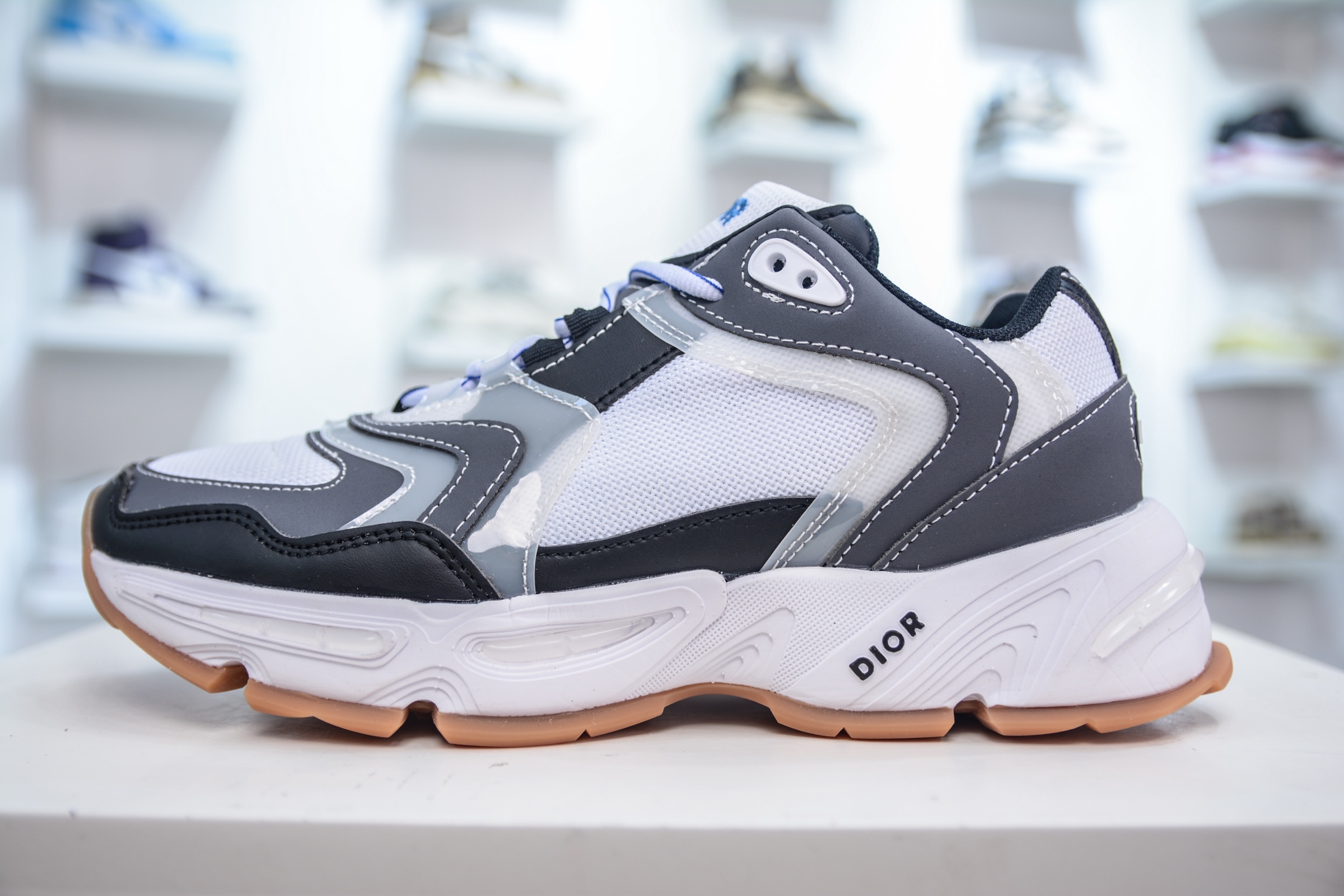 Dior CD1 Low-Top Sneakers: Mesh Upper, Iconic Design, and Comfortable Fit 2 i1749753887807 6380 0 0