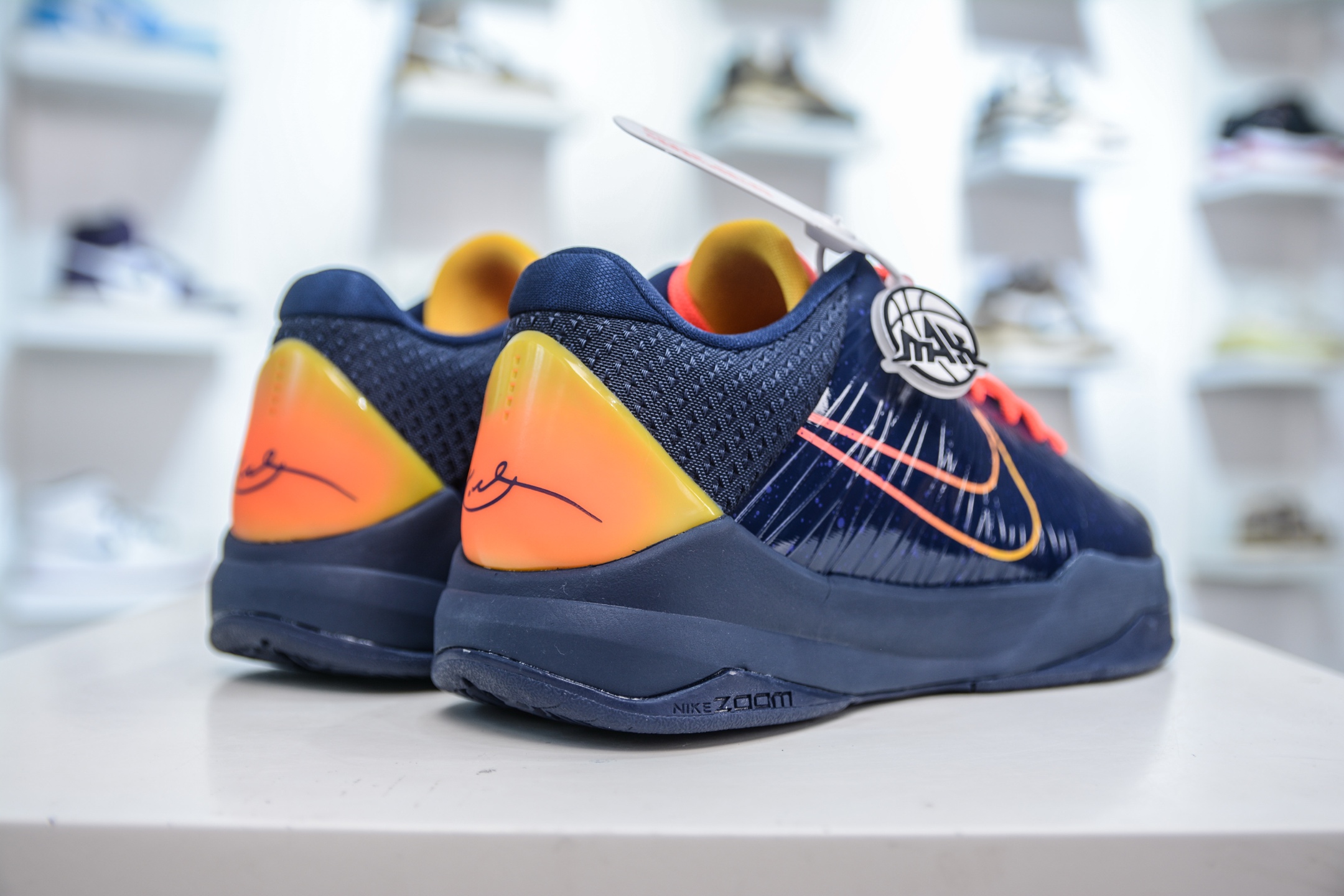 灭世纯原 Max Caitlin Clark x Nike Kobe 5 Protro “Indiana Fever” 科比5代克拉克森联名蓝色 IM3207-400