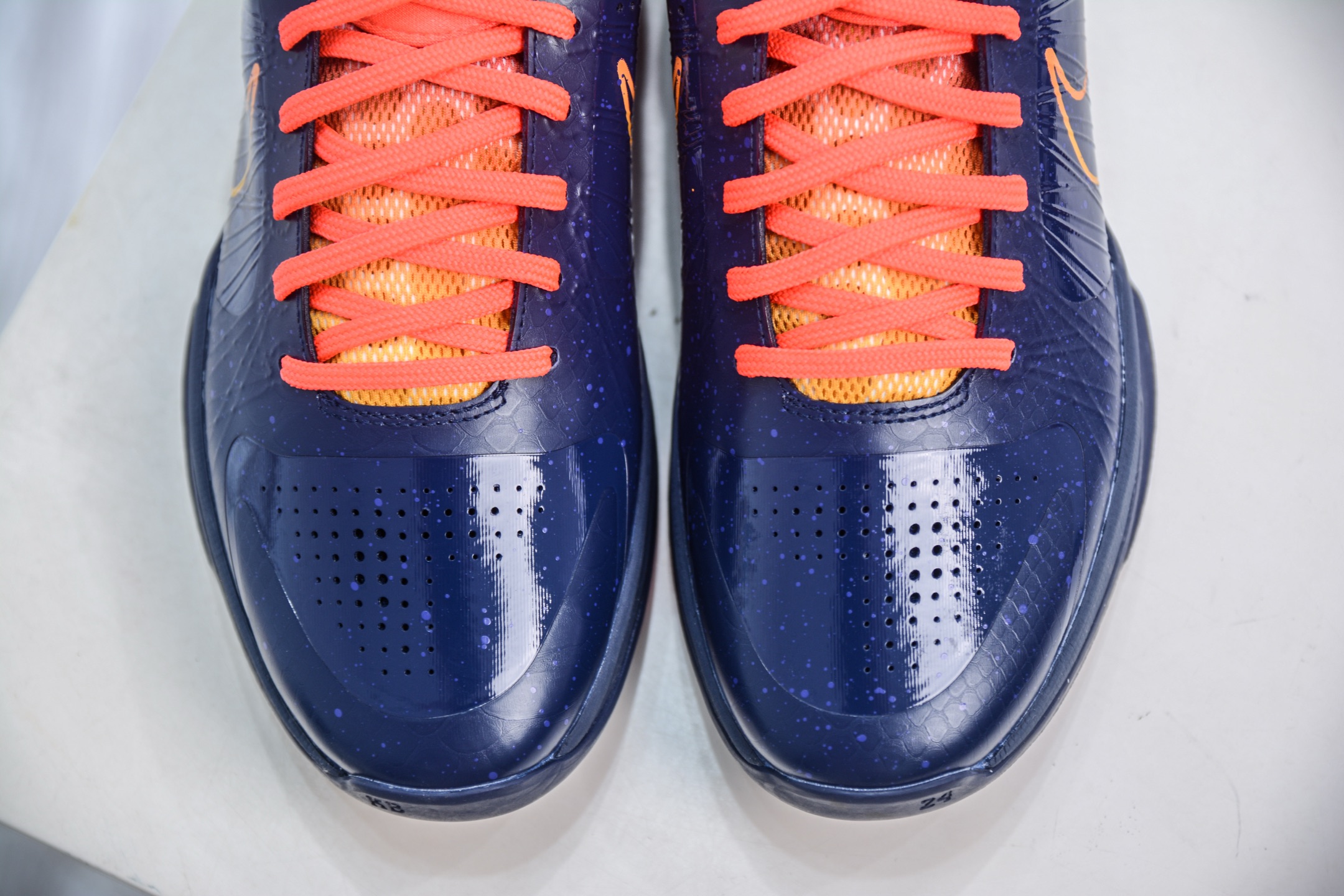 灭世纯原 Max Caitlin Clark x Nike Kobe 5 Protro “Indiana Fever” 科比5代克拉克森联名蓝色 IM3207-400